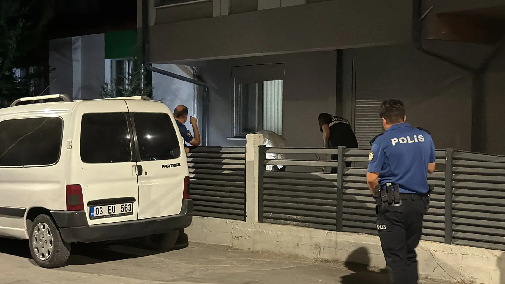 Kütahya’da korkunç düşüş 19 yaşındaki genç kadın ağır yaralandı