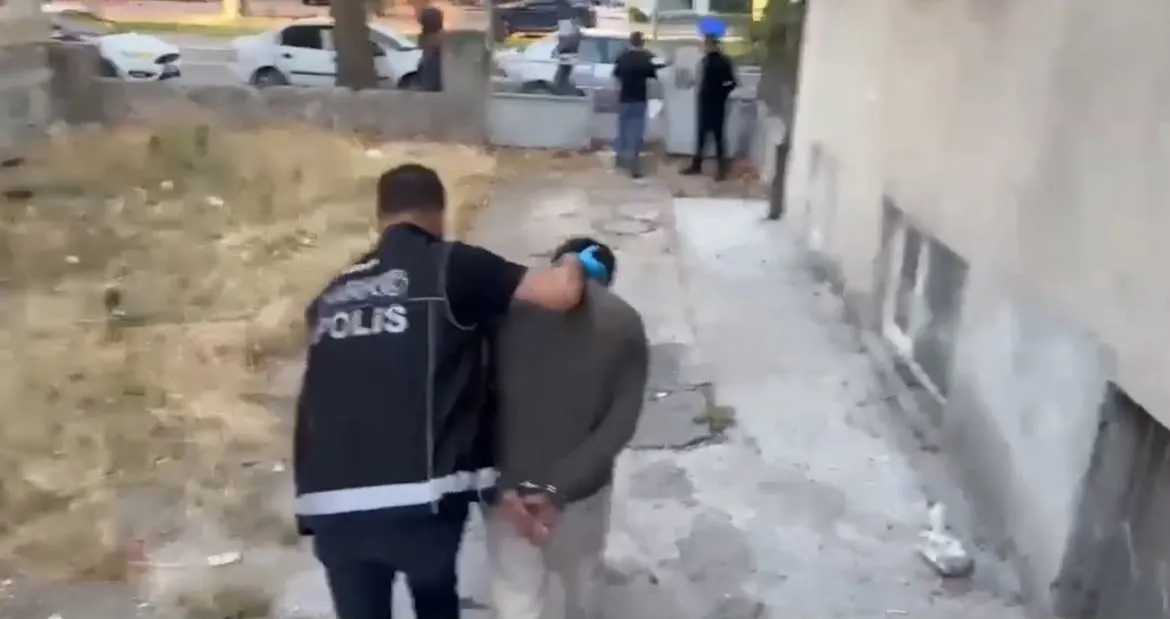 Kayseri'de torbacı operasyonuna İHA desteği