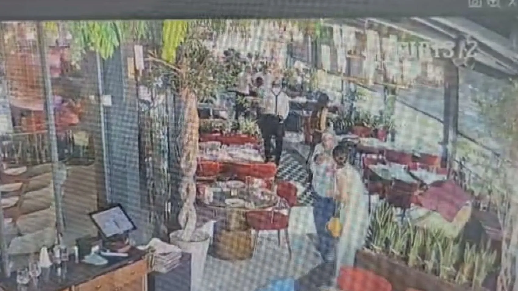Zeytinburnu'nda restoranda silahlı dehşet