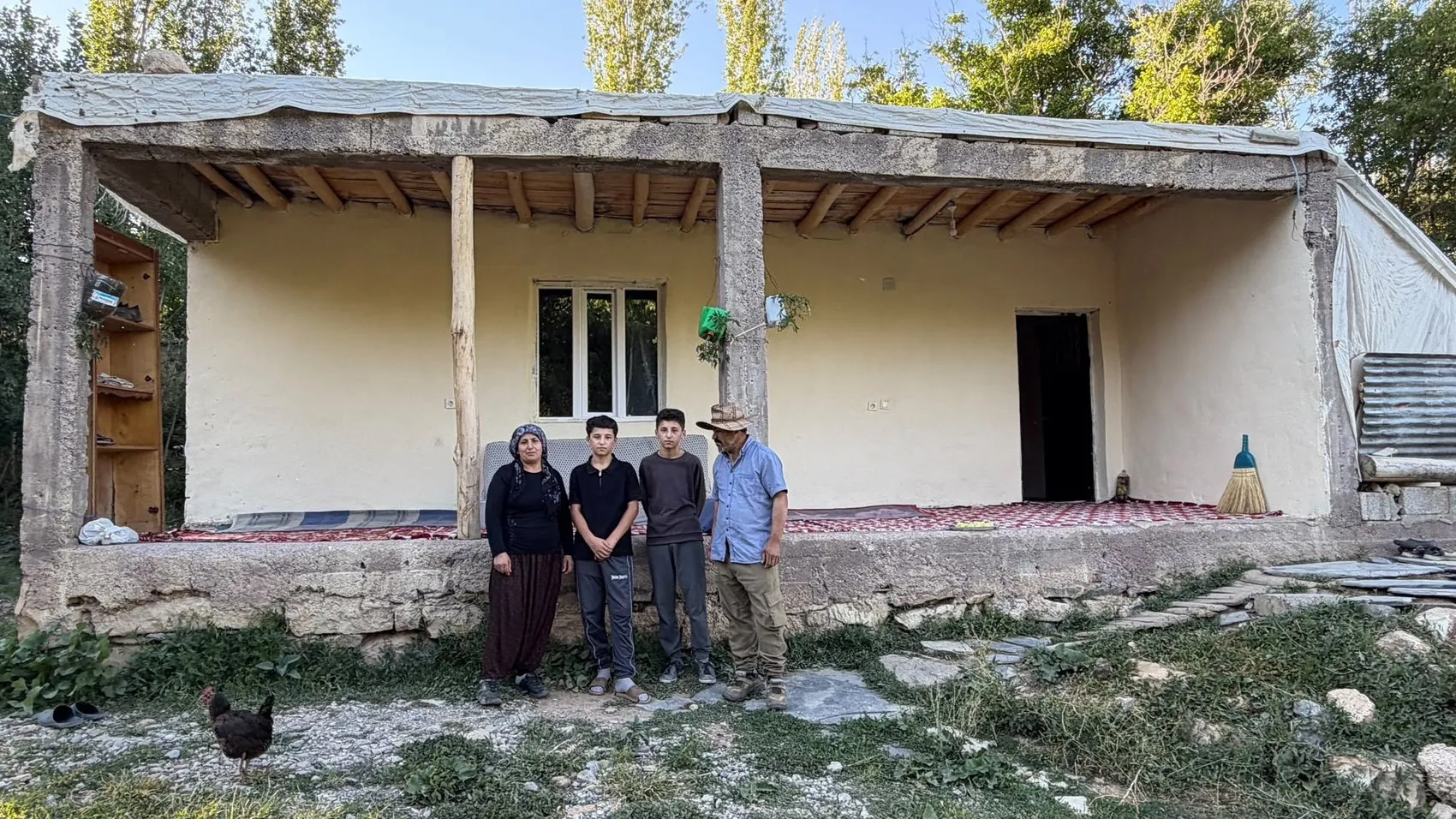 Yer minderinde Fen Lisesi başarısı
