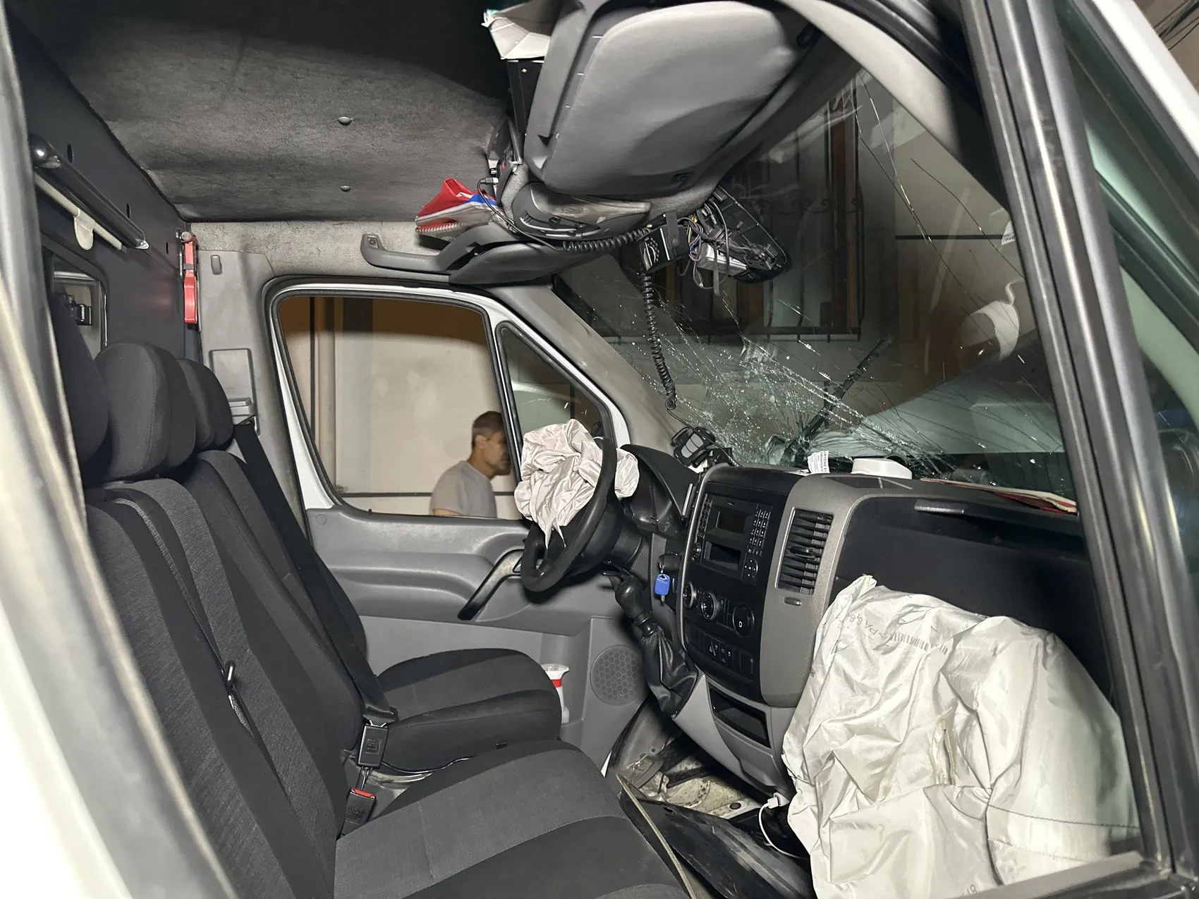 Bayrampaşa'da ambulans kazası 3 sağlık çalışanı yaralandı