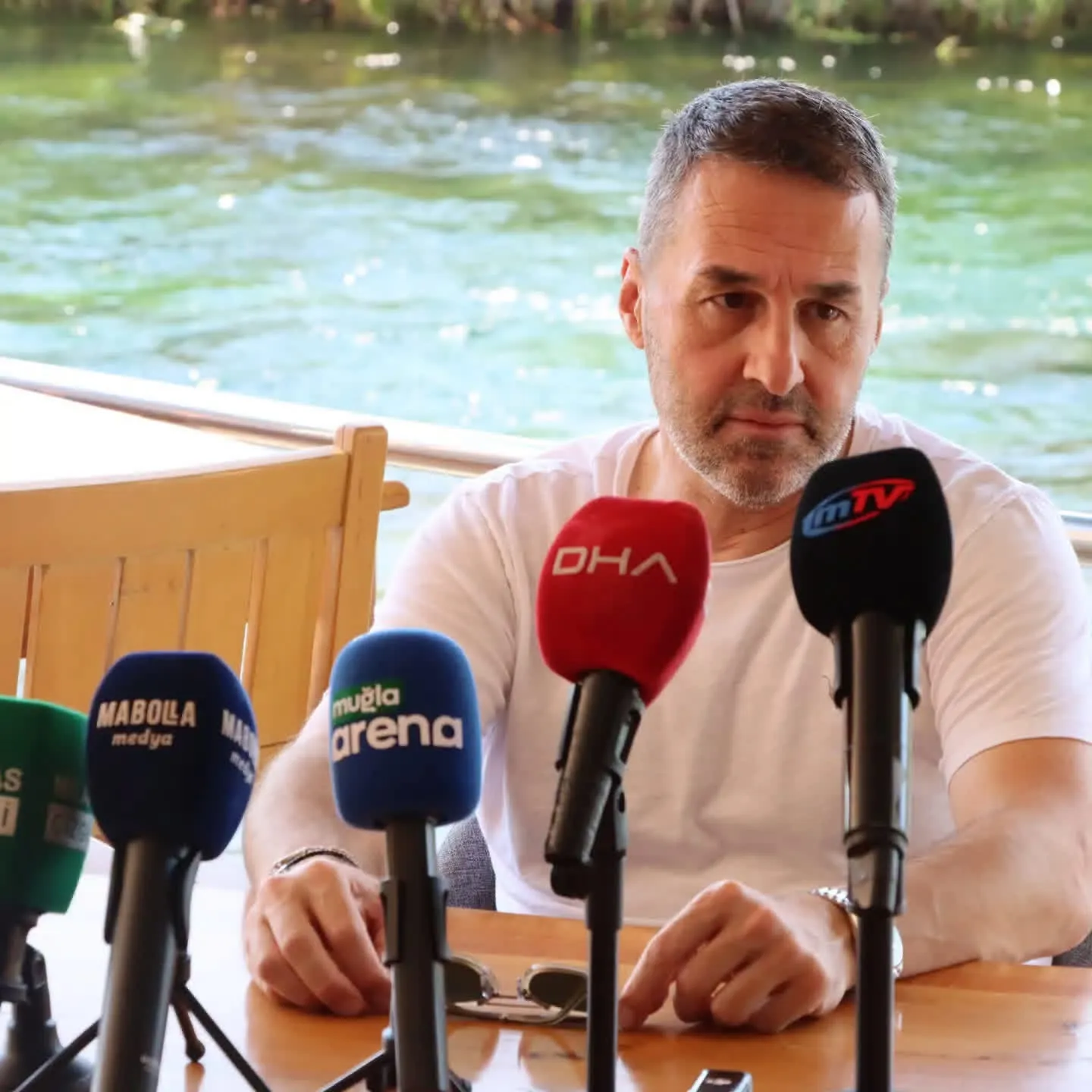 Muğlaspor Teknik Direktörü kadın gazetecilere yönelik sözleri için özür diledi