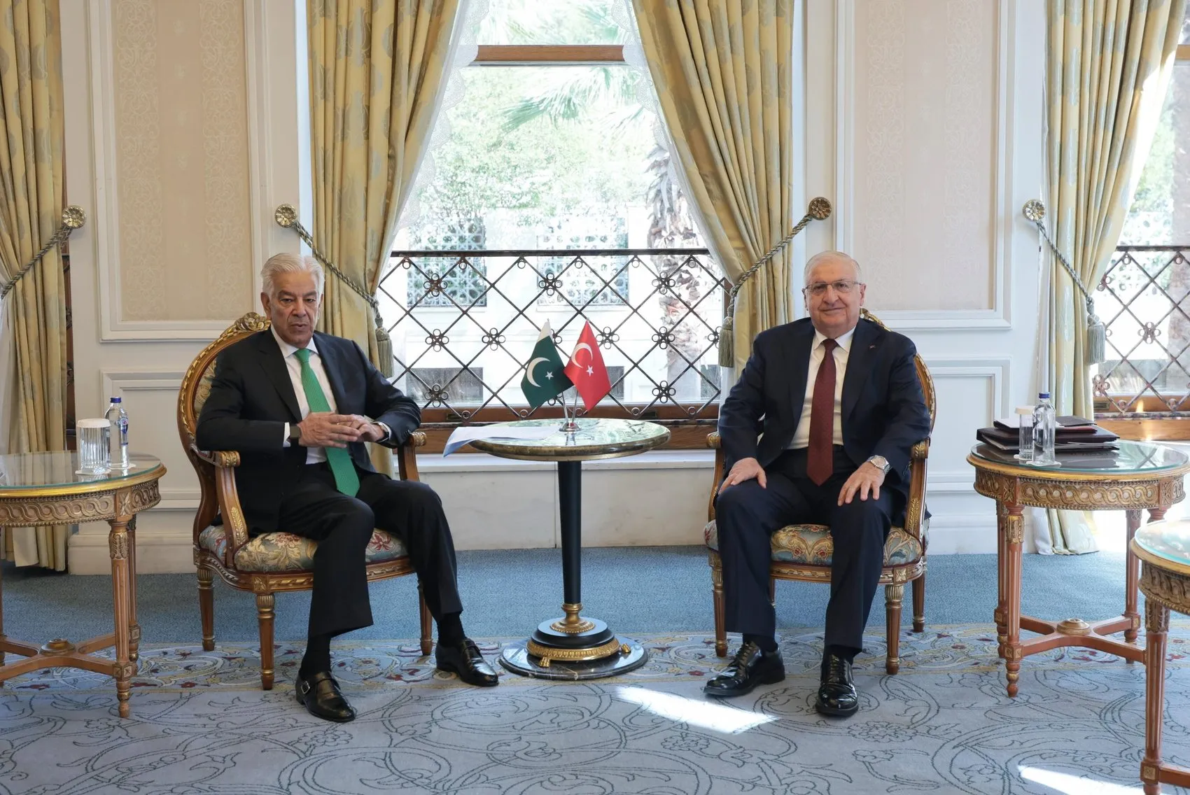 Ankara ve İslamabad arasında kritik savunma diplomasisi: İstanbul'da stratejik zirve