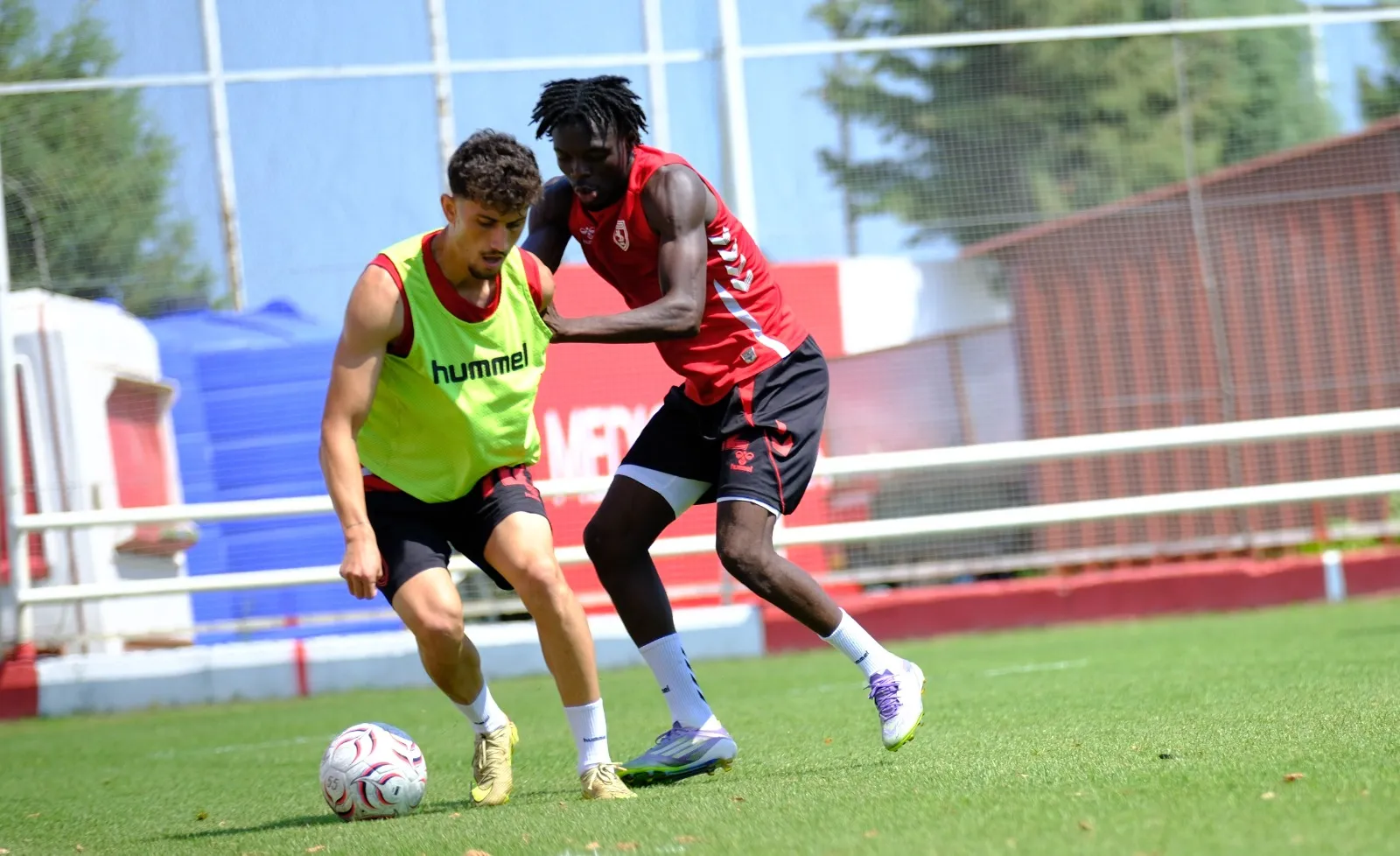 Samsunspor rotayı Karadeniz derbisine çevirdi
