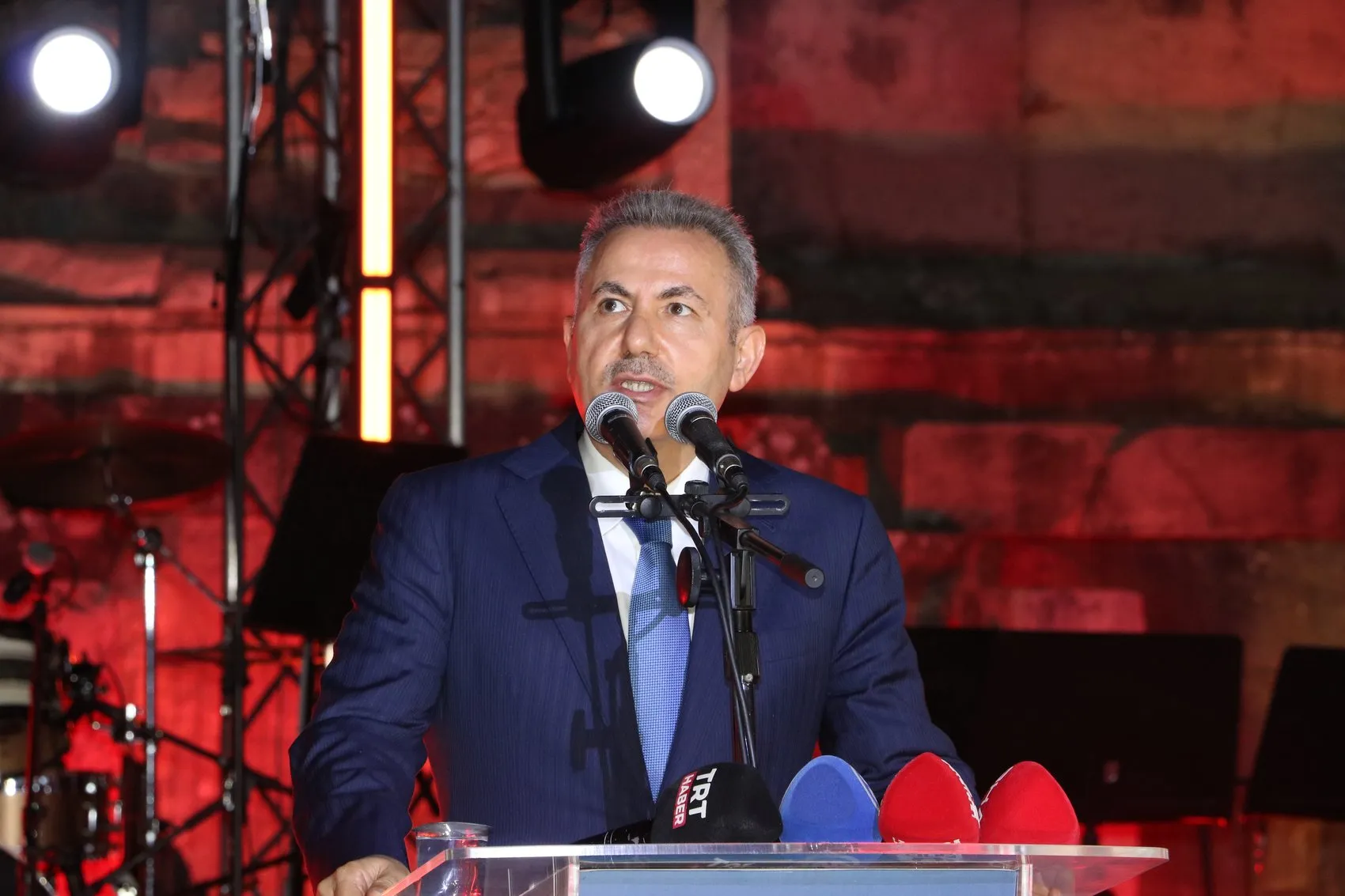 Enerji Bakanı Bayraktar İzmir'de enerji bağımsızlığı mesajı verdi