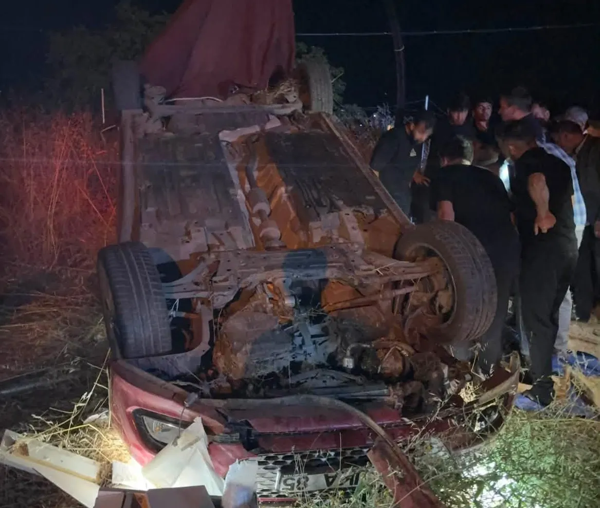 İnegöl yolunda gece yarısı kaza 3 kişi yaralandı