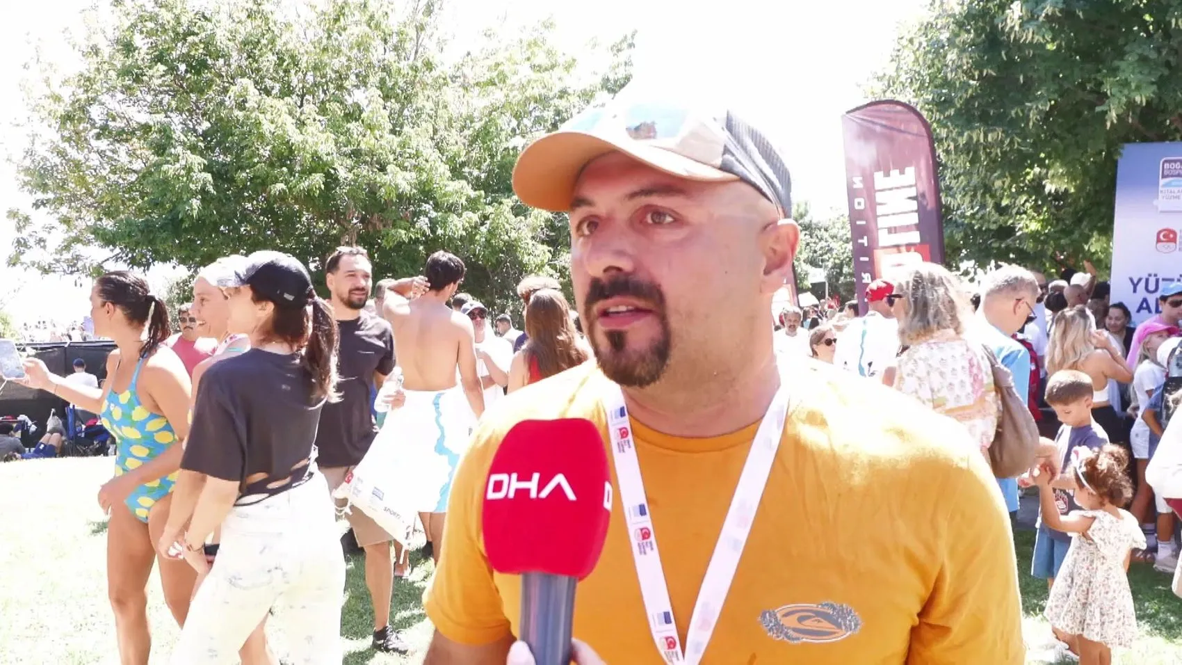 Boğaz'da 38. Kıtalararası Yüzme Yarışı 64 ülkeden 2 bin 500 sporcu kulaç attı