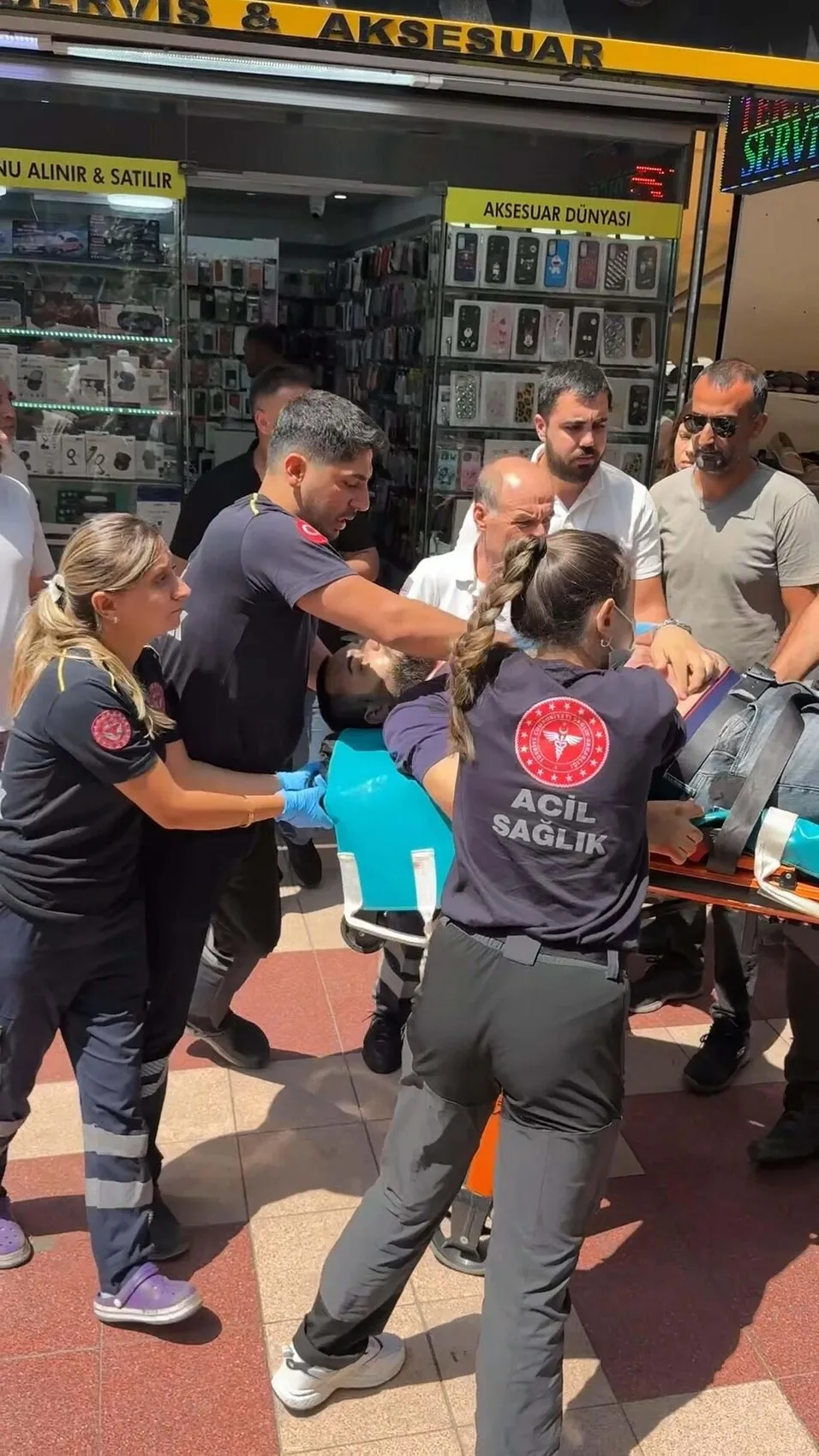 Aydın'da iş yeri baskını sonrası üç kişi karakola gitti