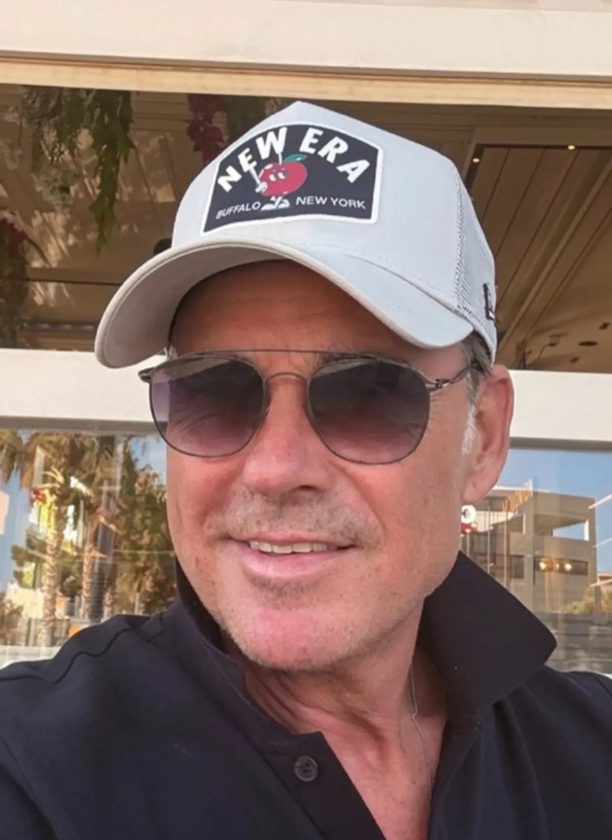 Yeğeniyle uygunsuz görüntüleri olay olmuştu! Murat Başoğlu ülkeyi terk edip oraya yerleşti! İşte yeni mesleği 1