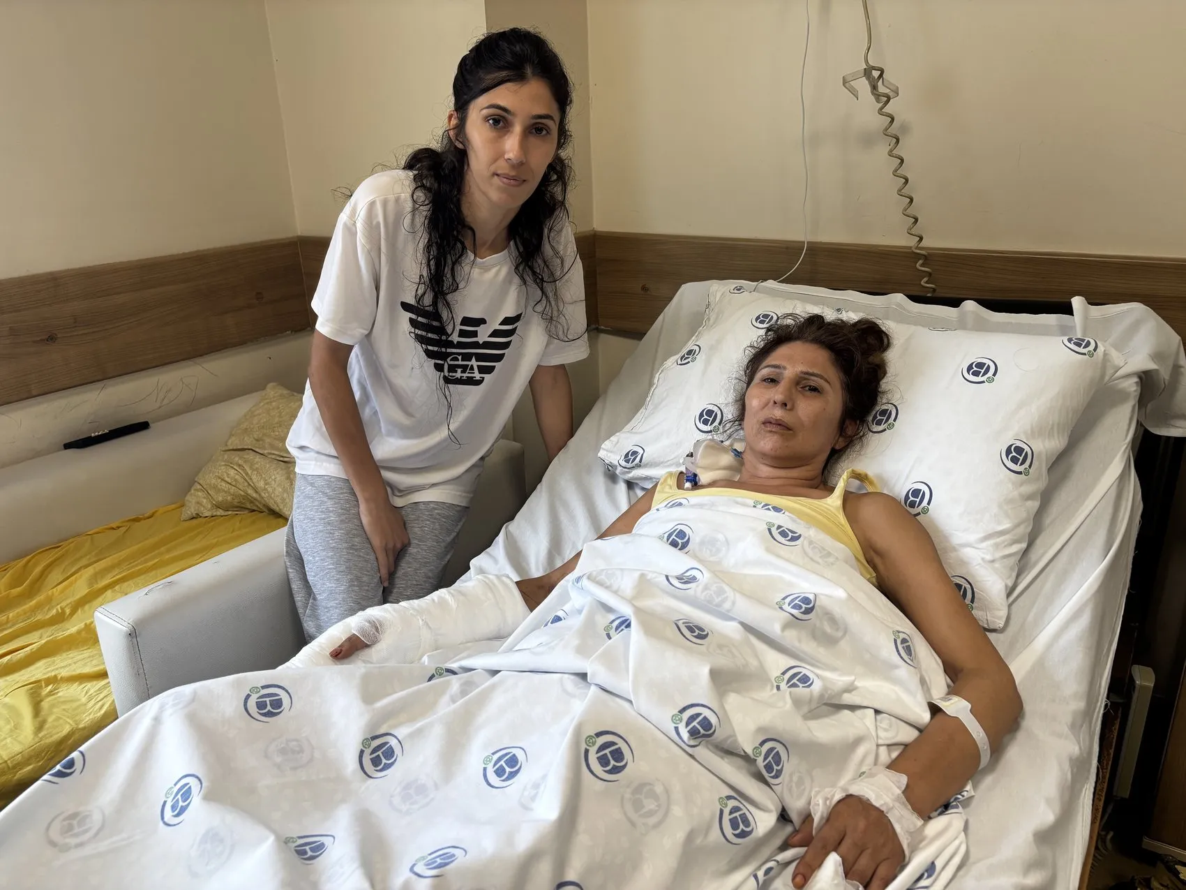 Eski eşinin dehşeti sonrası Ayşe Katırcı hastanede yaşam mücadelesi veriyor