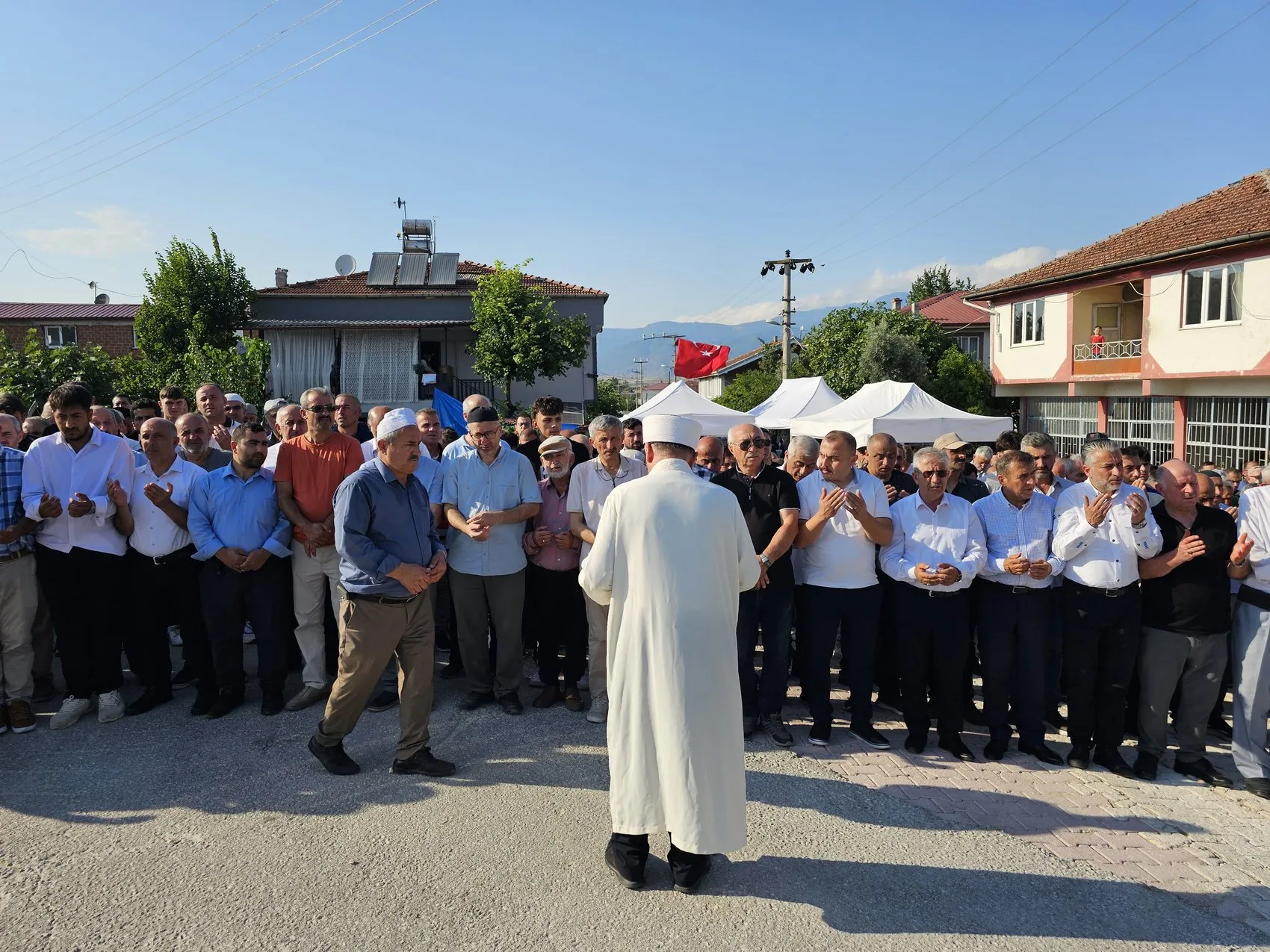 Kelkit Çayı'nda kaybolan İlker Parlak için gıyabi cenaze namazı kılındı