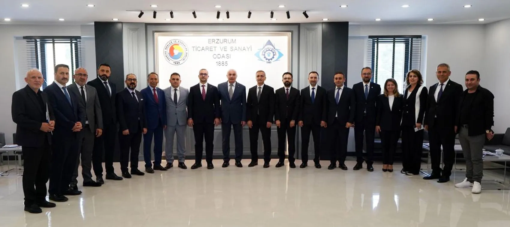 Merkez Bankası Başkanı Karahan Erzurum’da iş dünyasıyla buluştu