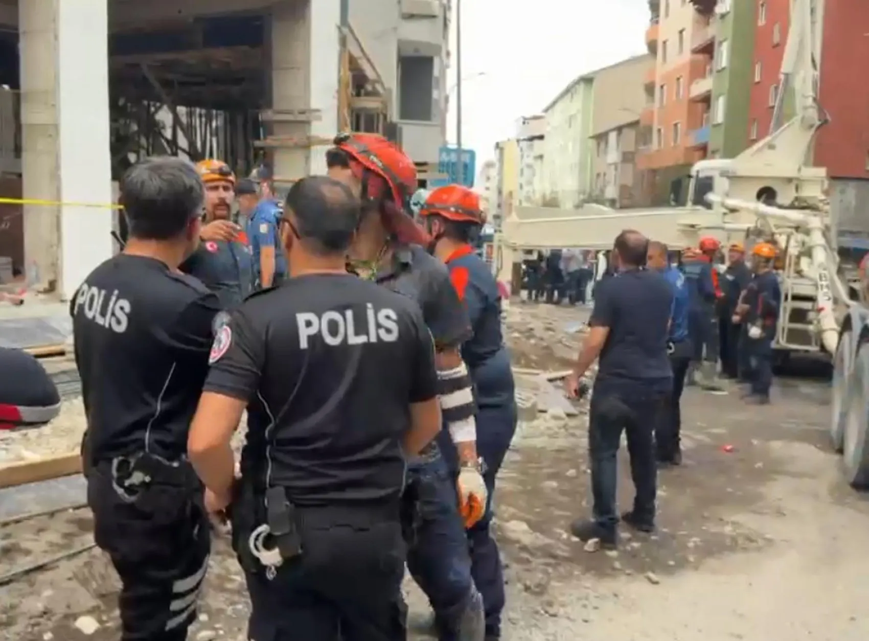 Erzurum'da inşaat faciası ucuz atlatıldı