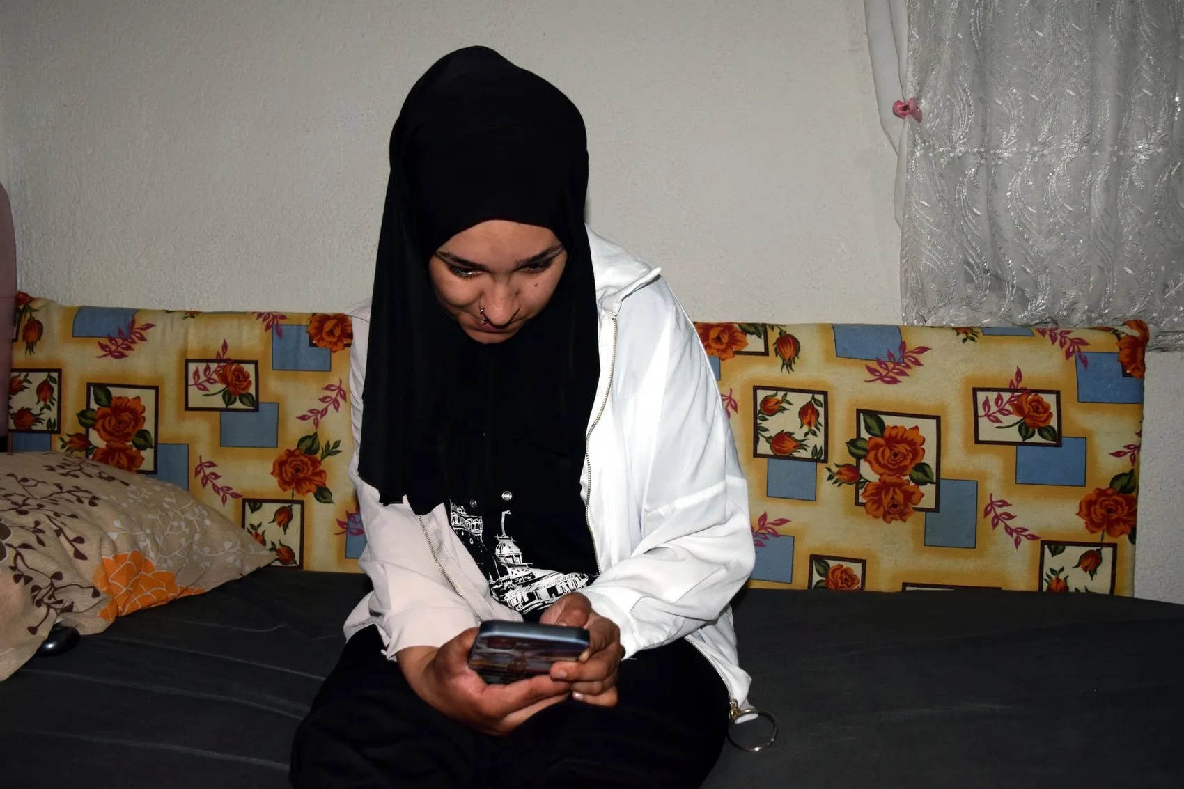Ercişli Esma tedaviyle ayağa kalktı Sırada üniversite hayali var