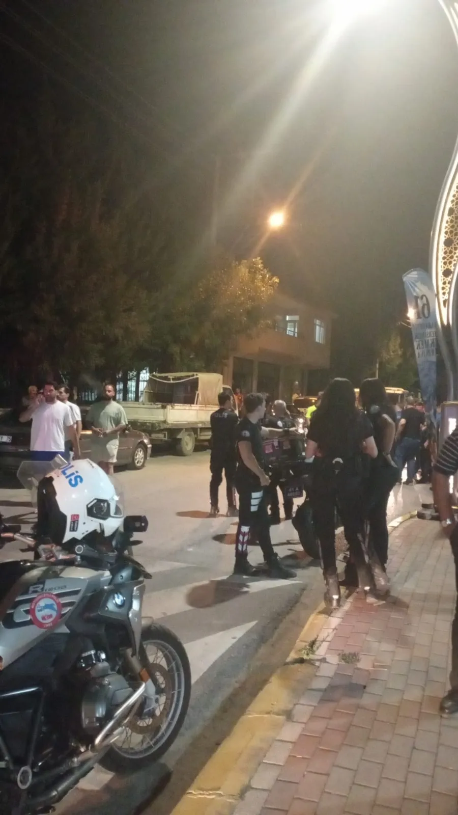 Derince'de iki aile birbirine girdi 5 yaralı, 1'i ağır