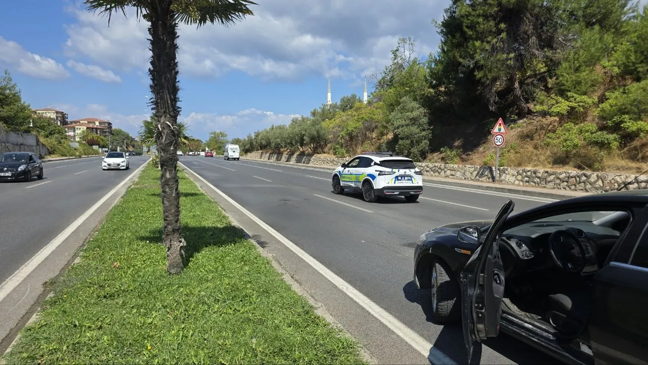 Mudanya'da sabah saatlerinde korkunç kaza Yolun karşısına geçerken canından oldu