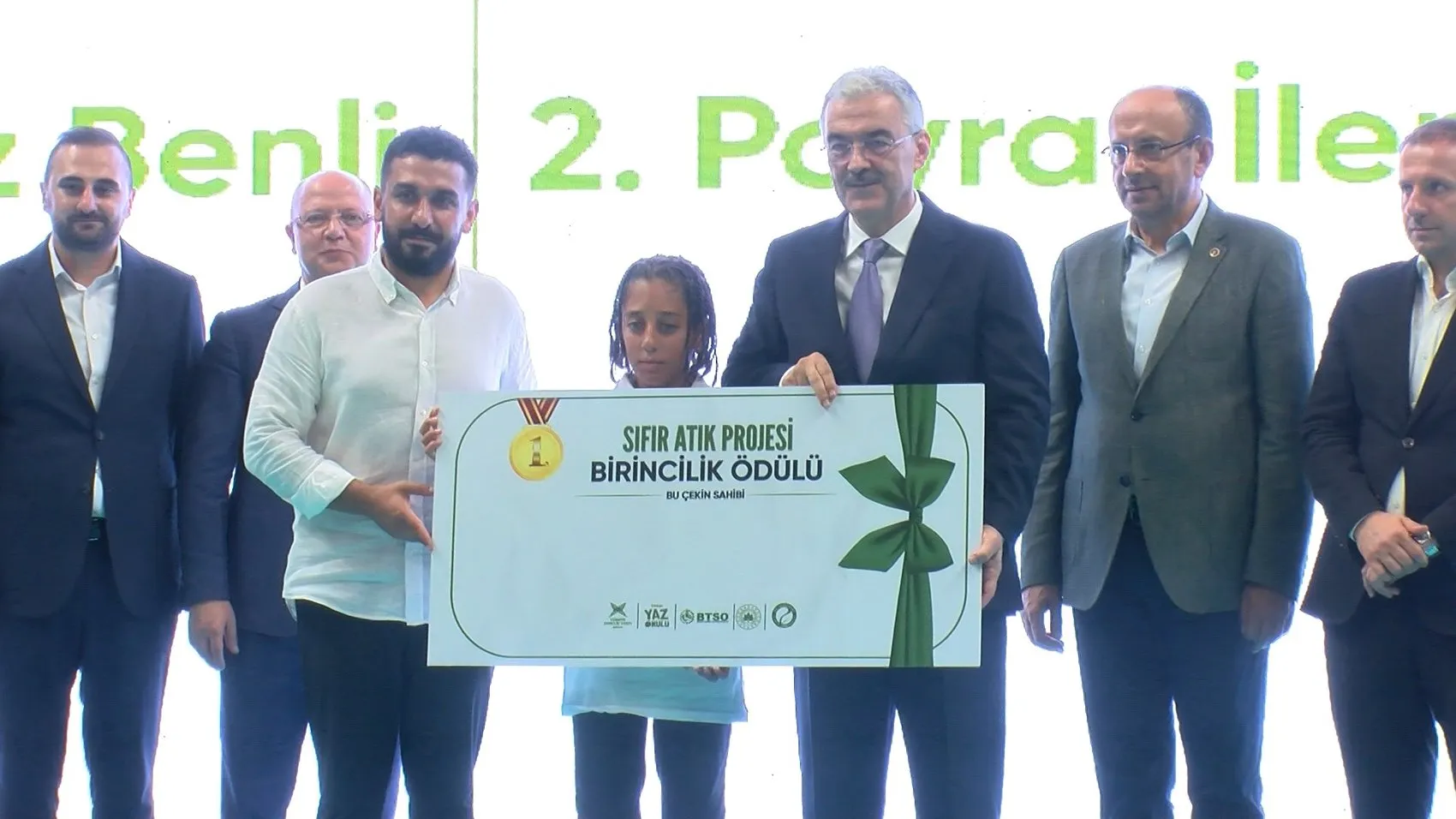 Bursa'da 35 bin genç yaz okulunu tamamladı