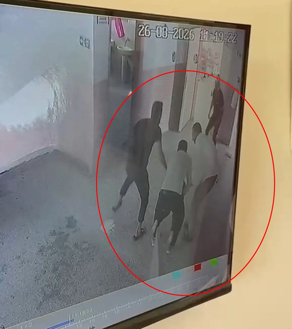 Müdürün 30 saniyelik müdahalesi 5 yaşındaki çocuğu ölümden döndürdü