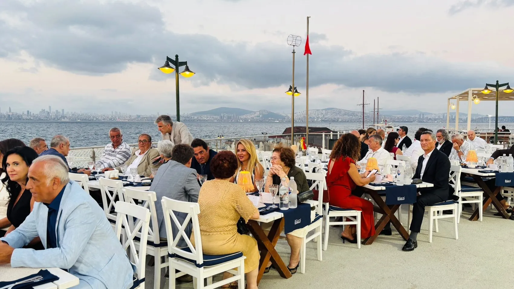 Kınalıada’da farklı inançlar aynı sofrada buluştu