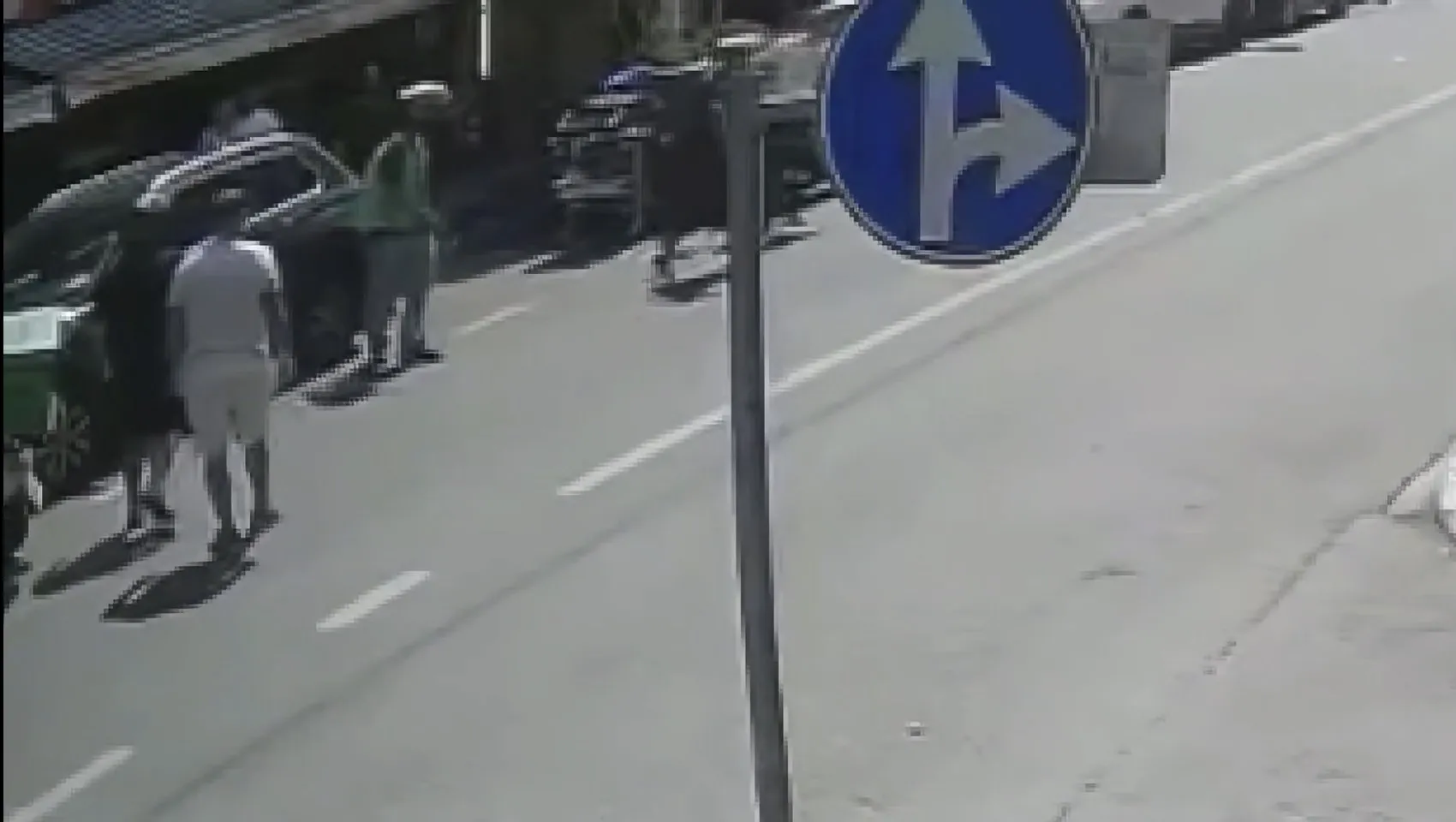 Şişli'de park yeri gerilimi: Motosikletini yerinde bulamayınca yumruk attı, bıçakla karşılık aldı
