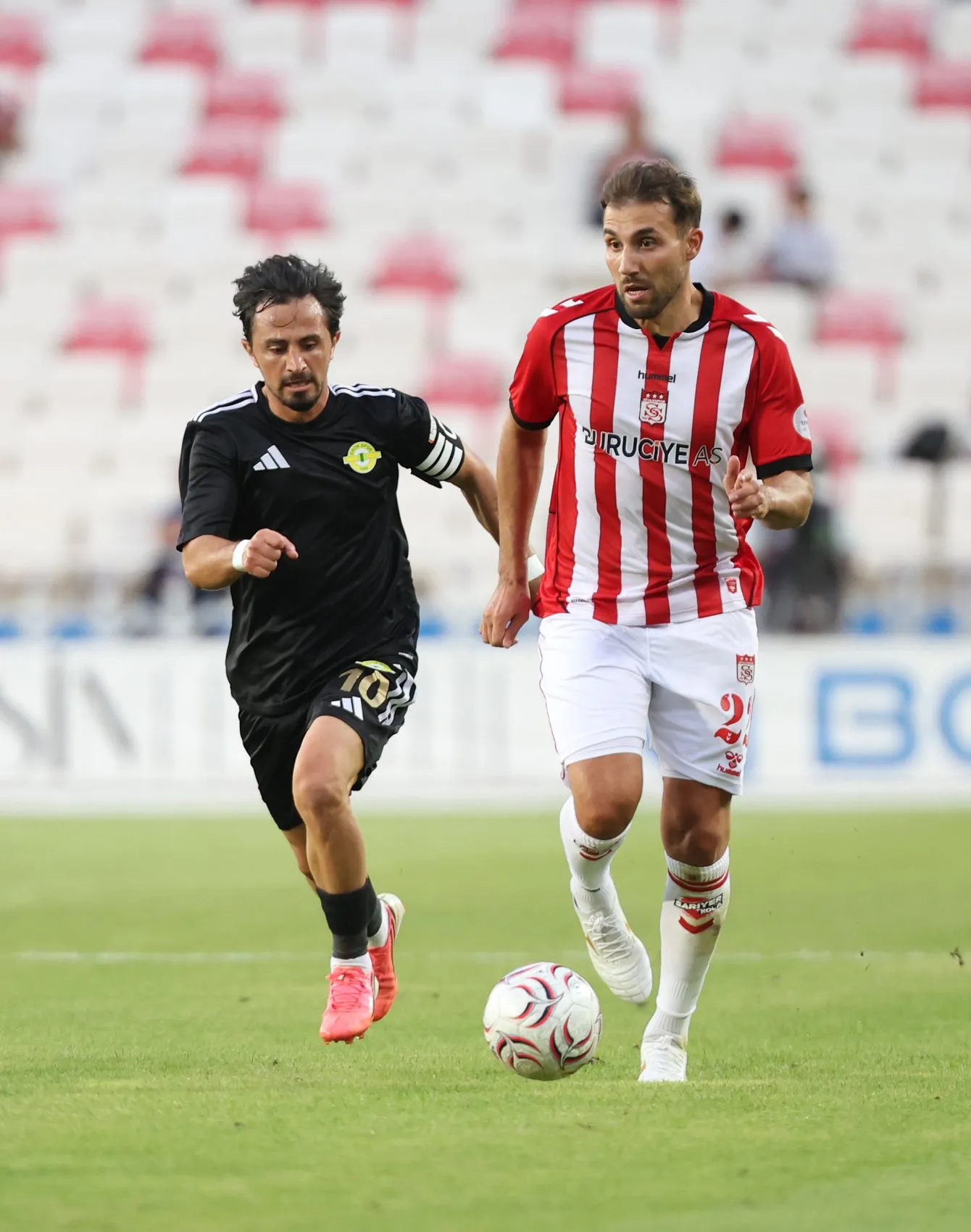 Sivasspor sezonu golsüz beraberlikle açtı