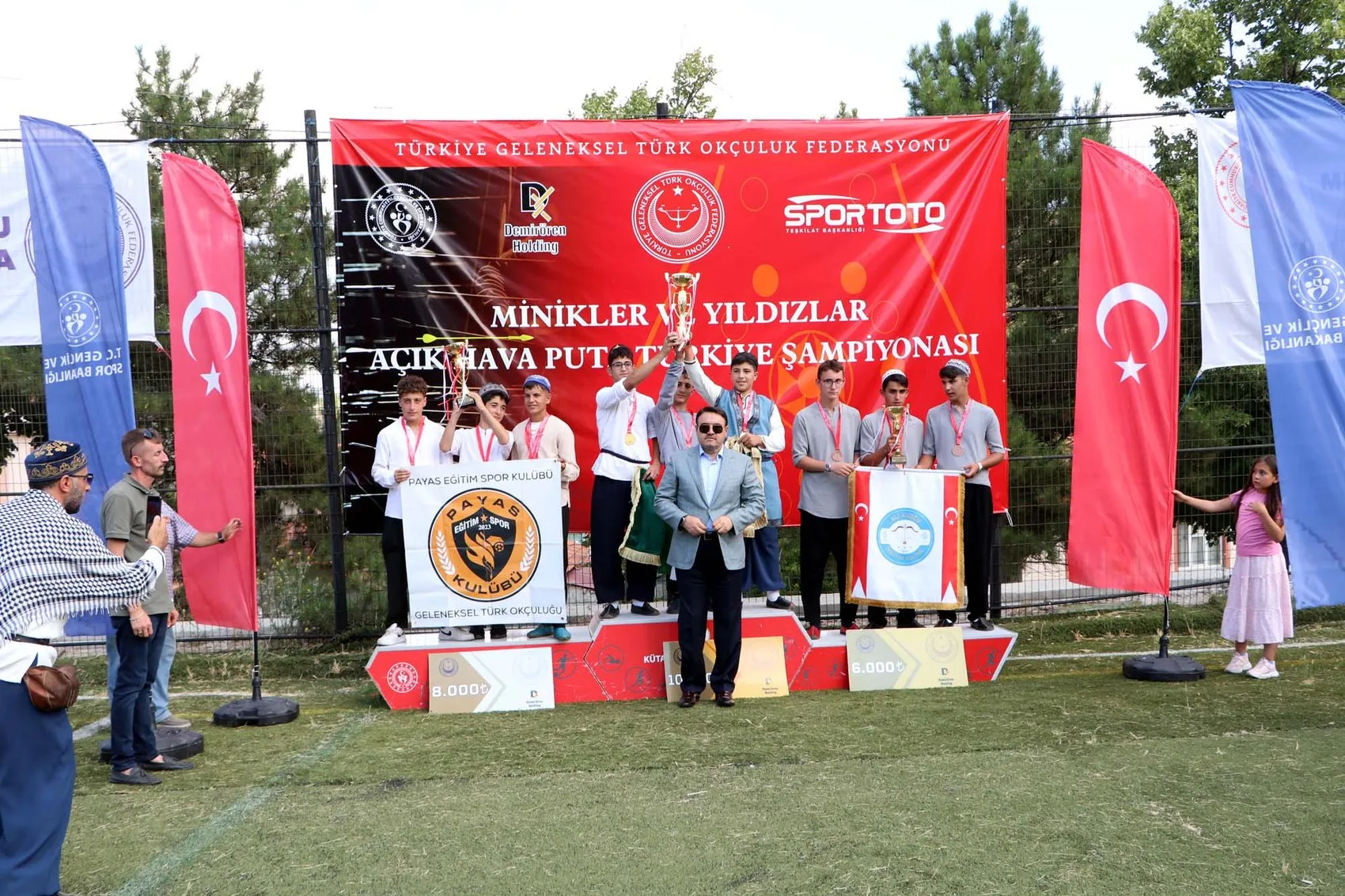 Kütahya minik okçuların zaferine ev sahipliği yaptı