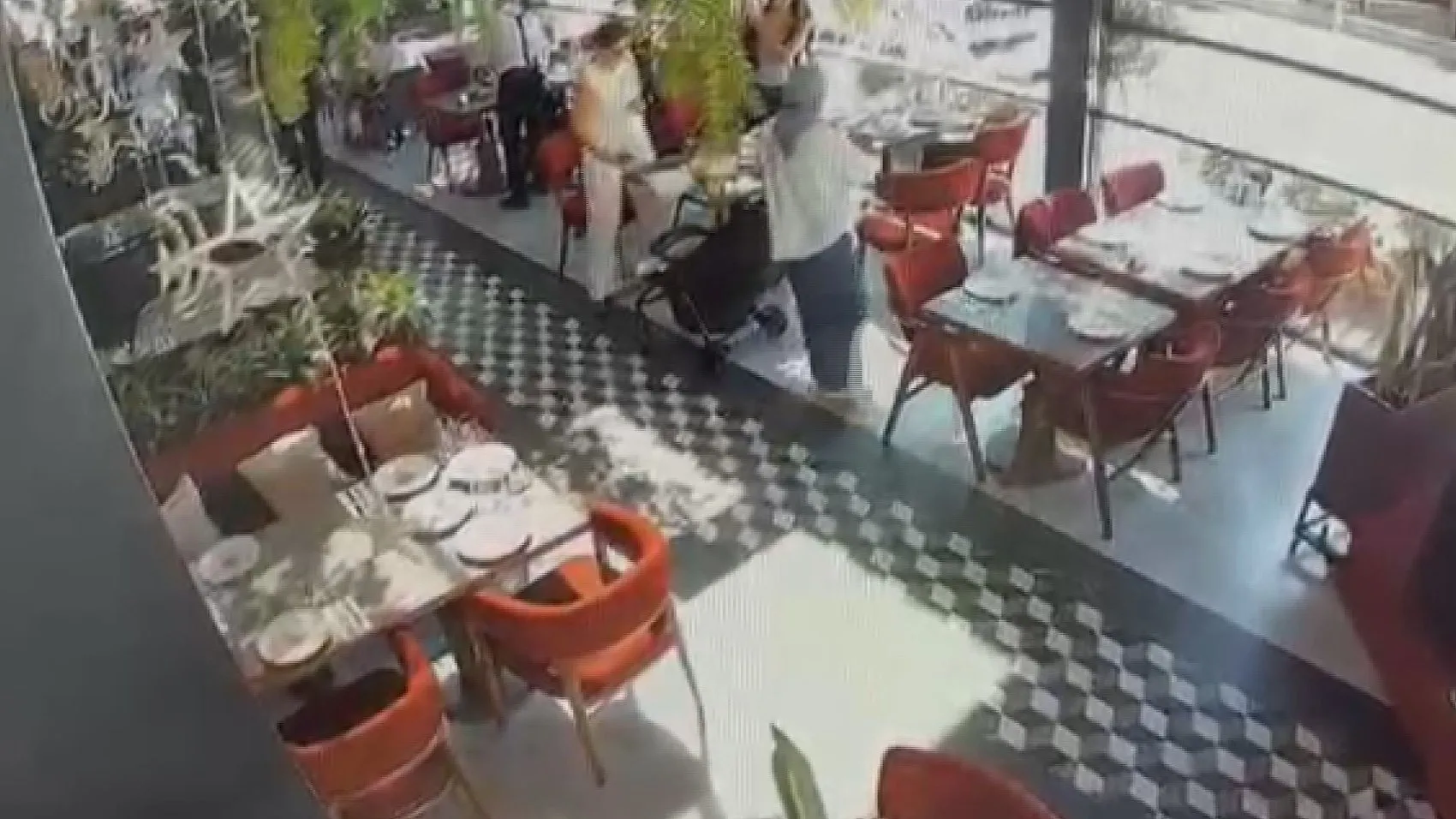 Zeytinburnu'ndaki restoran saldırısında çember daralıyor