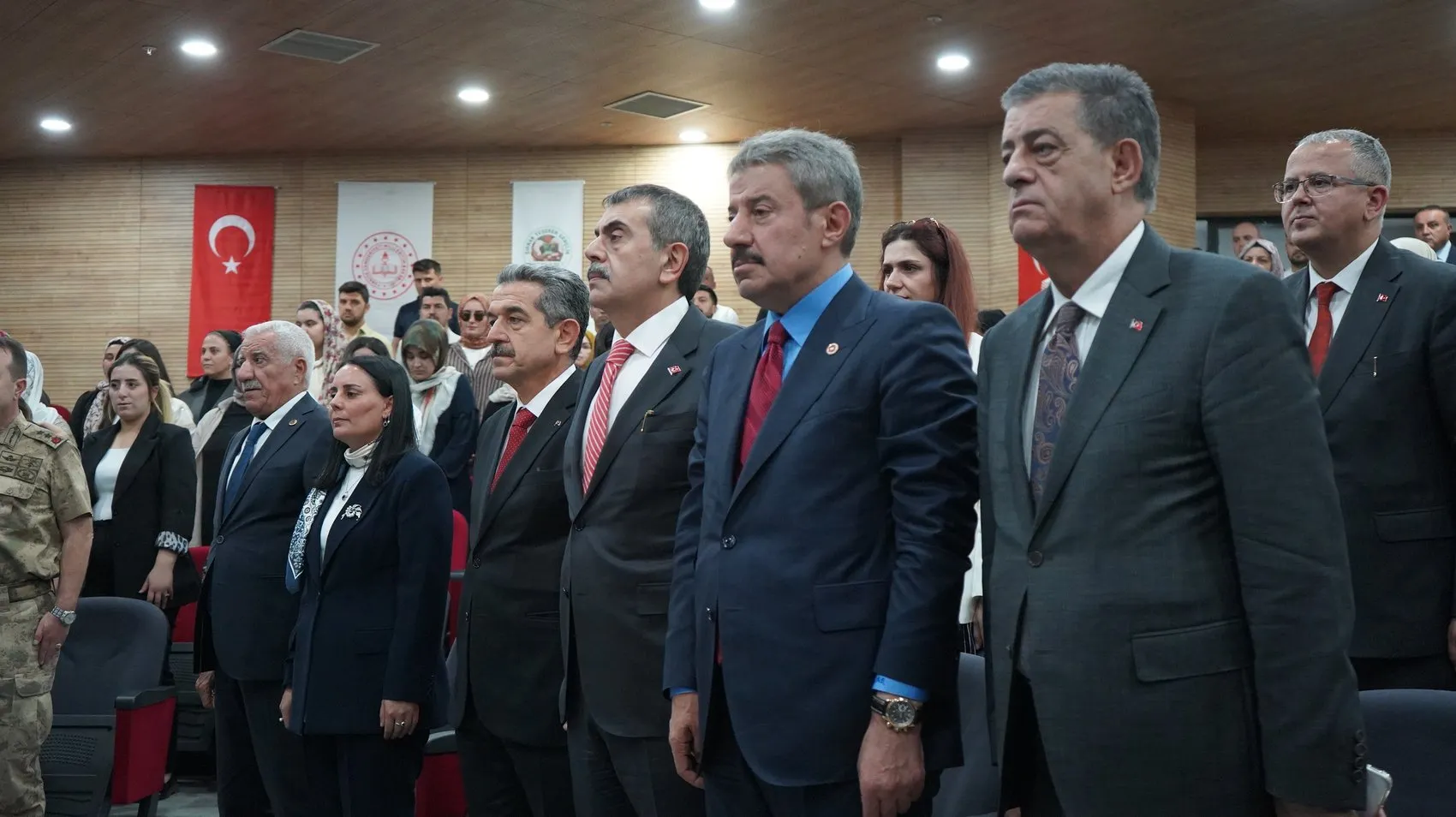 Bakan Tekin'den yeni çözüm süreci için kritik uyarı