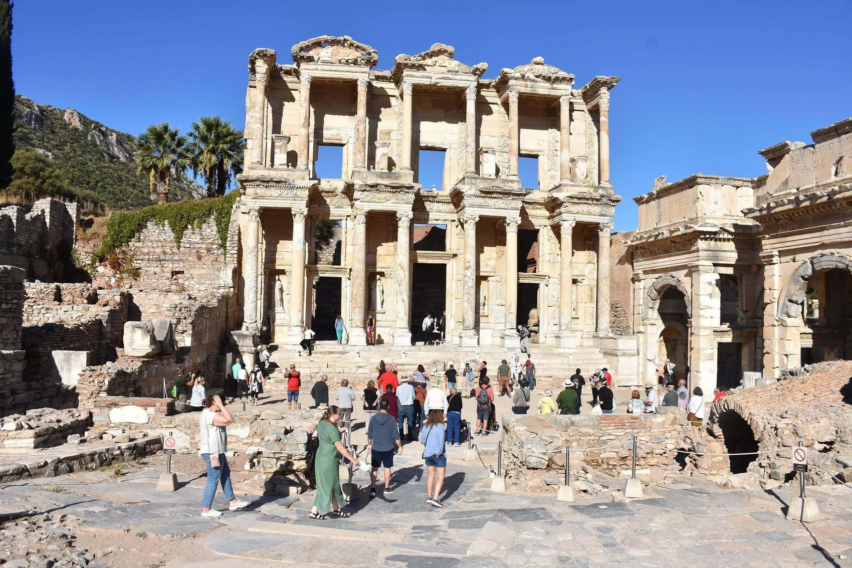 İzmir turizminde yabancı turist sayısı hızla yükseliyor