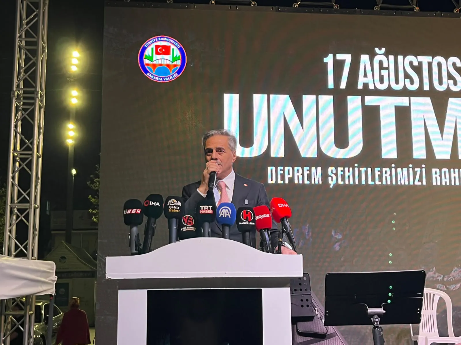 Sakarya 17 Ağustos depreminin yıl dönümünde kayıplarını andı