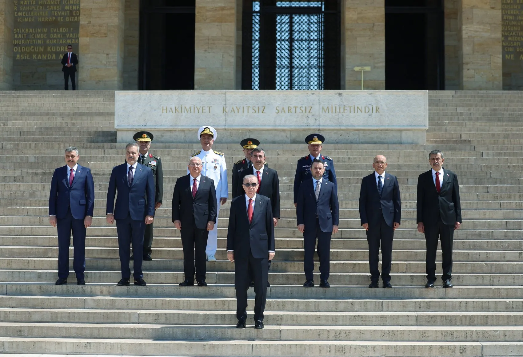 Erdoğan ve YAŞ üyeleri yeni komuta kademesiyle Anıtkabir’de buluştu