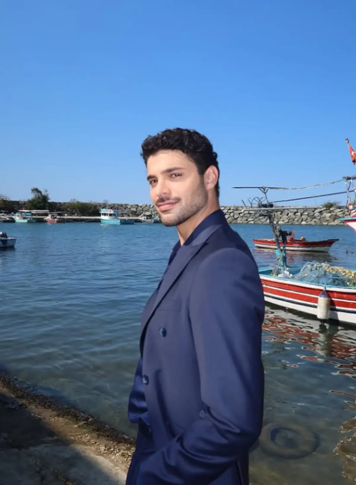 Neslihan Atagül’ün partneri için Halit Özgür Sarı’yla görüşülüyor! Fanlar beğenmedi 1