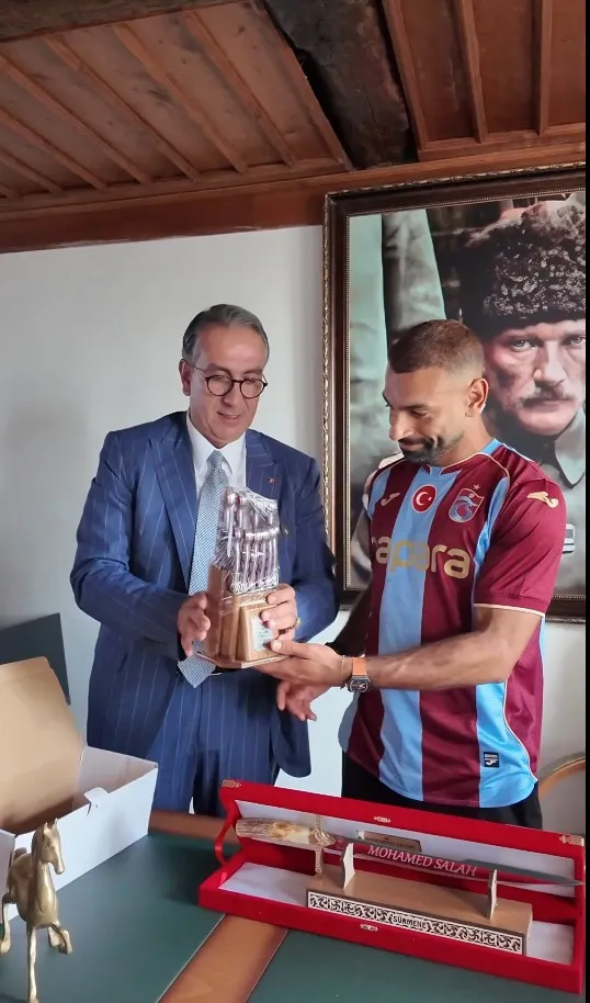Trabzon'un Belediye Başkanından Salah'a iklim dostu arazi teklifi