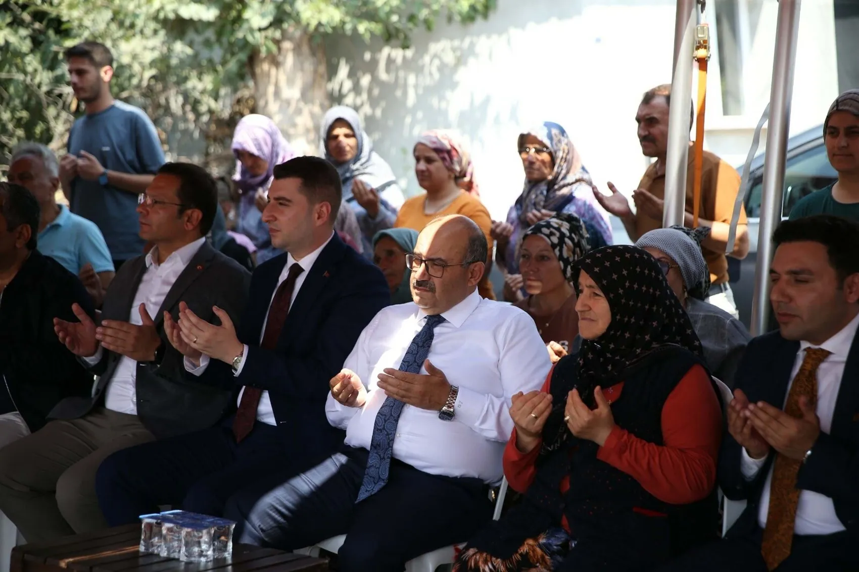 Sındırgı depremzedeleri için 305 yeni evin sahipleri belli oldu