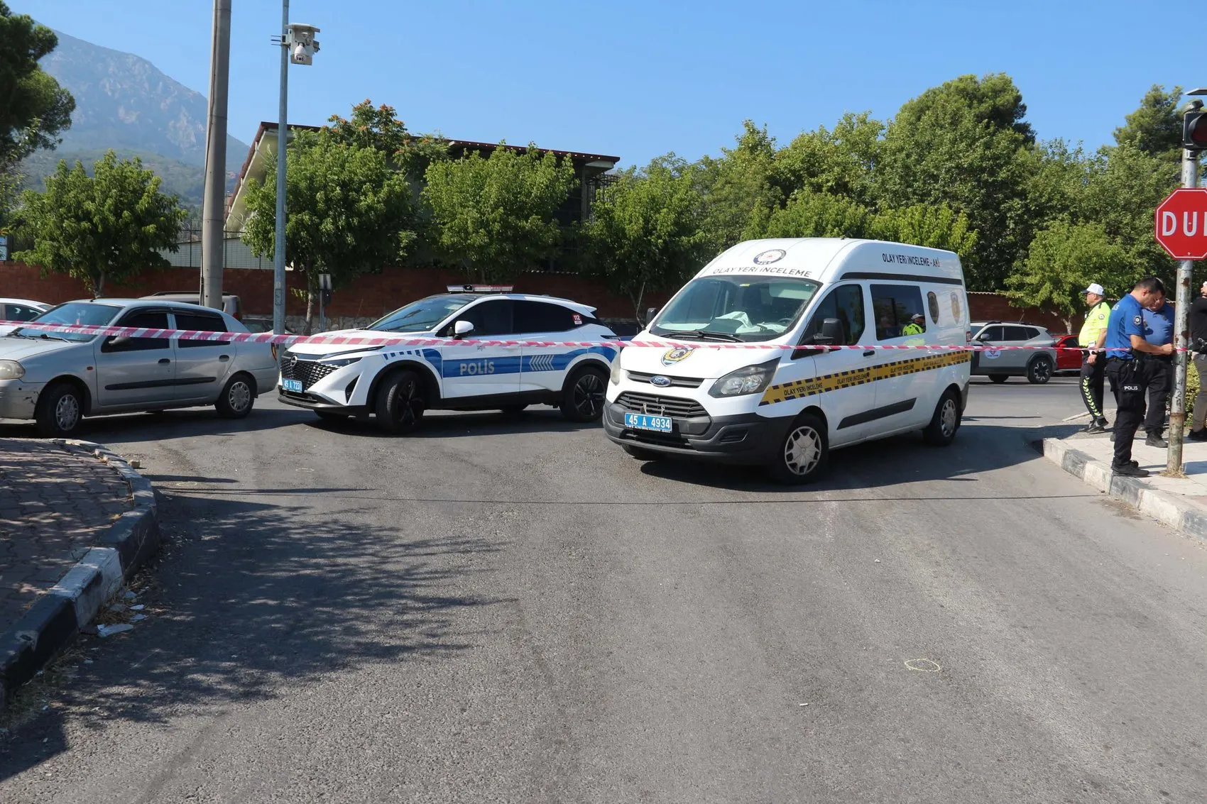 Manisa’da motosikletli saldırı Baba ve oğlu hayatını kaybetti