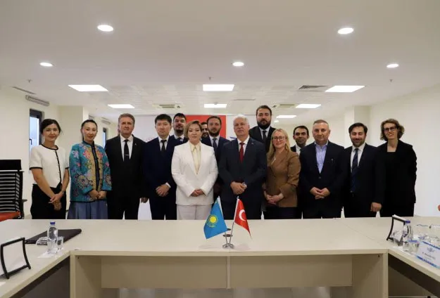 Türkiye ve Kazakistan arasında uçuş trafiği hızlanıyor
