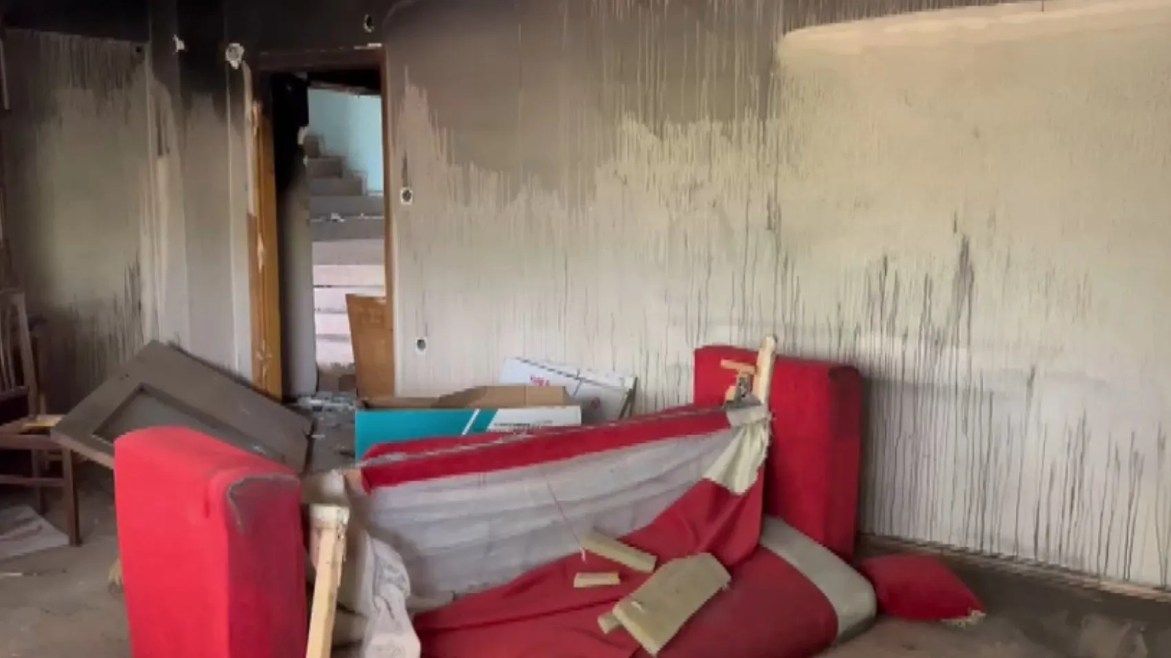 Avcılar'da kentsel dönüşüm baskısıyla 81 yaşındaki kadının evi ateşe verildi