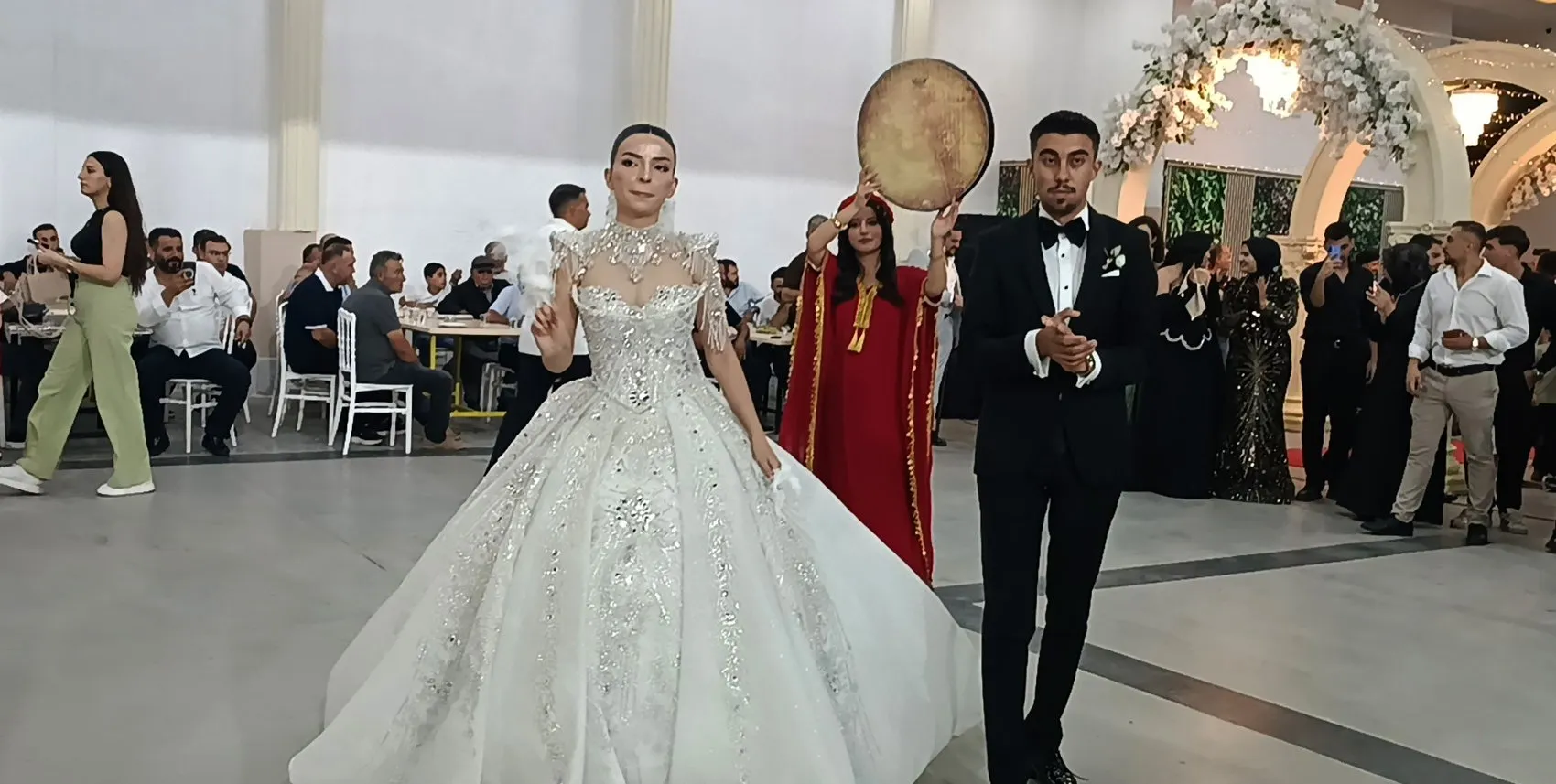 Gaziantep'teki düğünde damada şaşırtan hediye