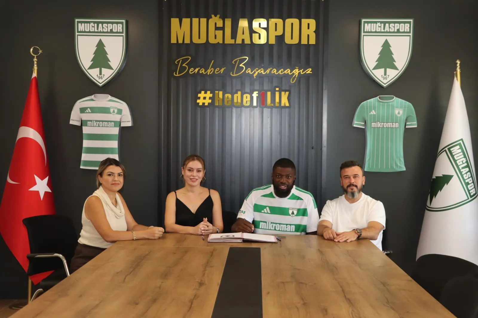 Muğlaspor'un Yeni Forveti Eski Bundesliga Golcüsü