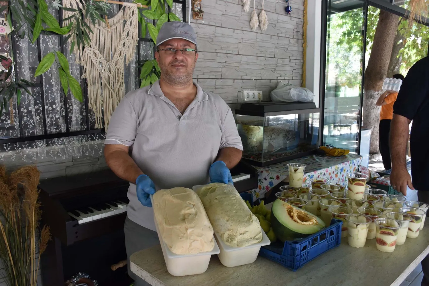 Kırklar Mahallesi'nin meşhur kavunu ve inciri artık dondurmada