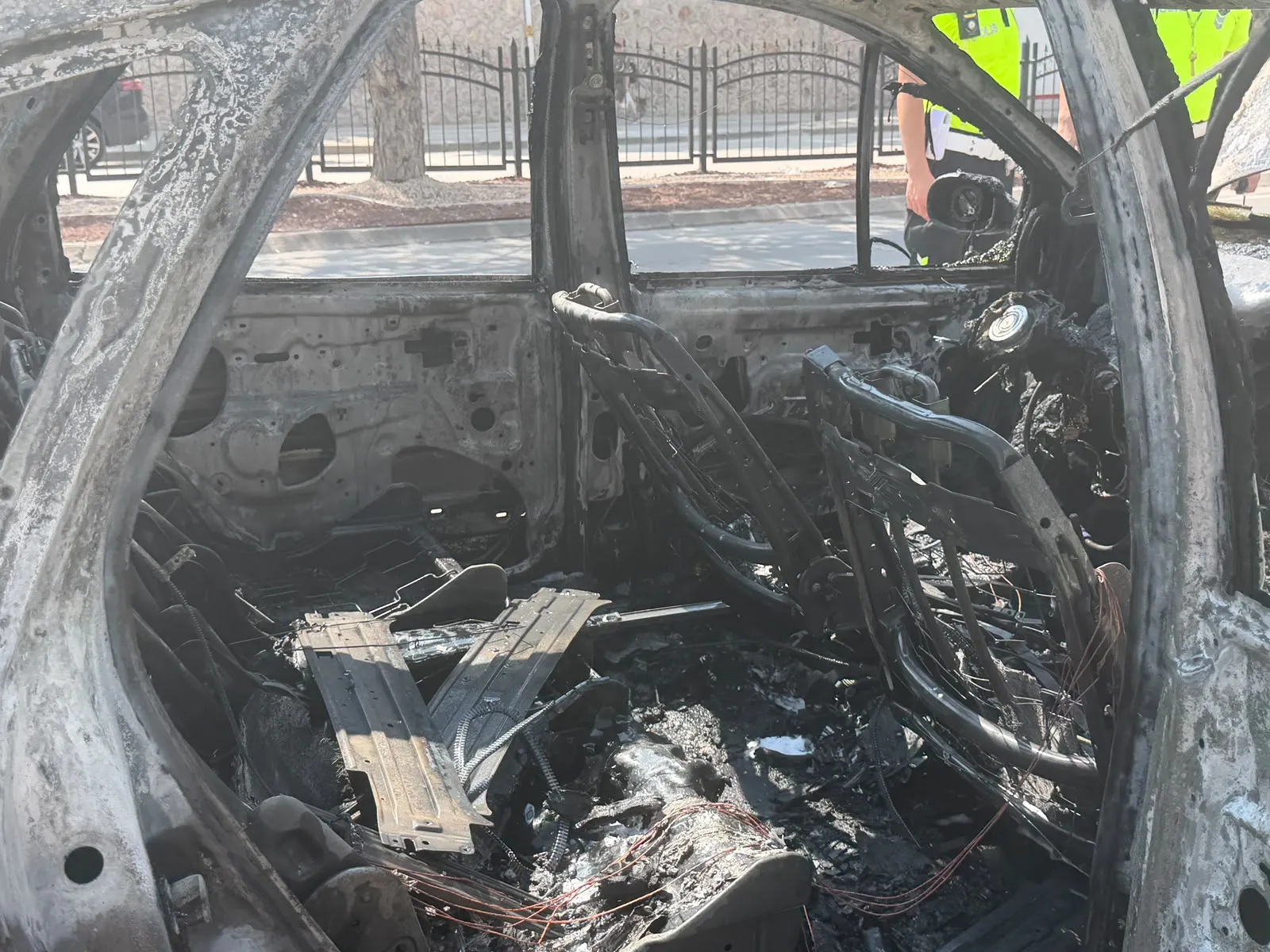 Amasya trafiğinde korkutan araç yangını