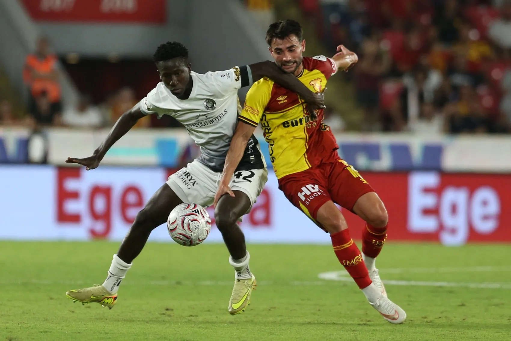 Newcastle, Diabate için Gençlerbirliği'ne 2,5 milyon Euro ödedi