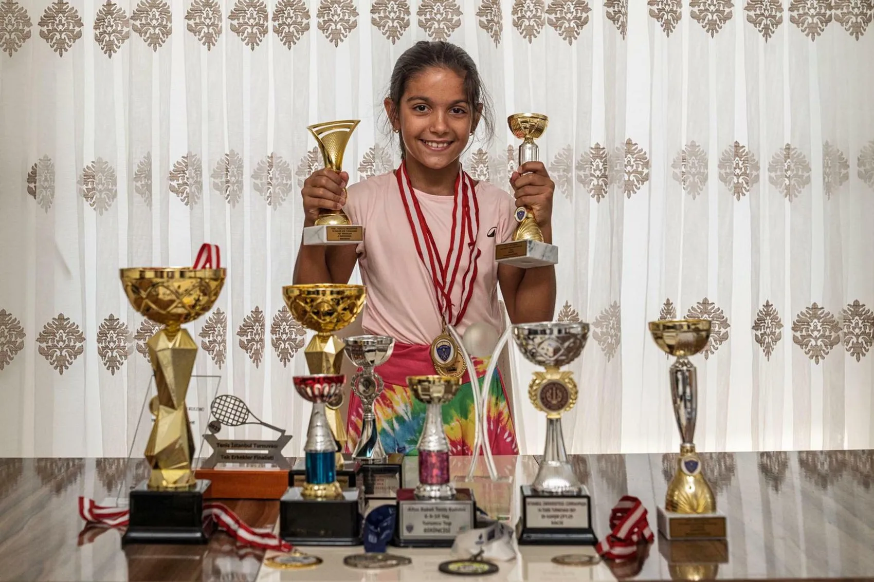 İtfaiyeci babanın korttaki şampiyonluk mesaisi