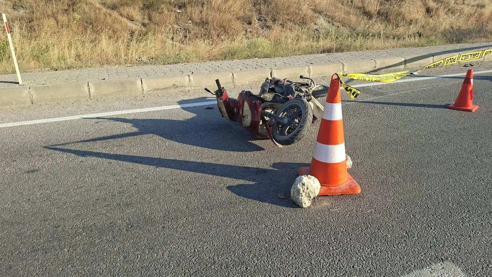 Hisarcık'ta elektrikli bisiklet ile otomobil çarpıştı, sürücü hayatını kaybetti