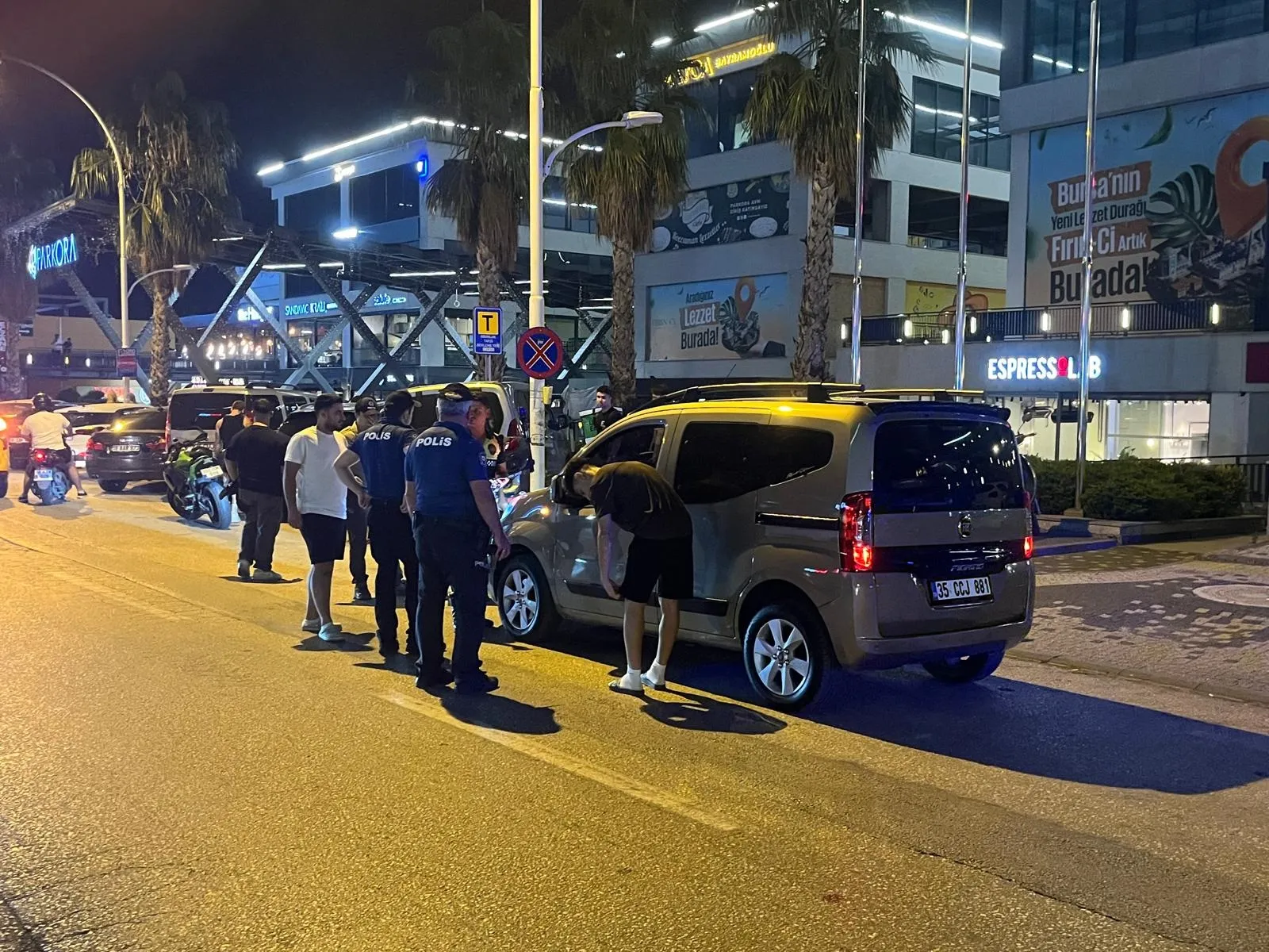 Bursa genelinde sıkı denetim 21 kişi yakalandı