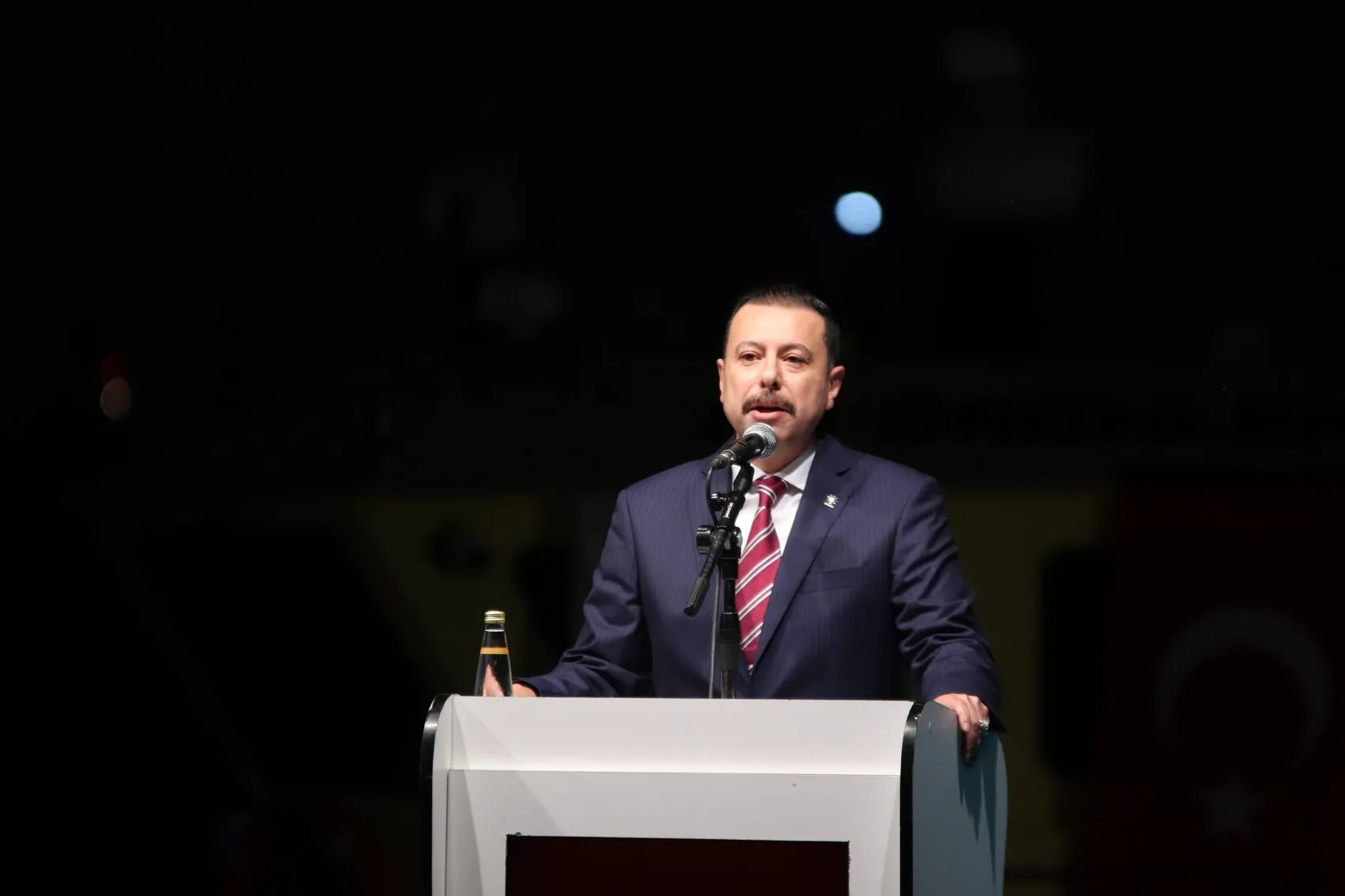 Ege'nin bereketli sularında yeni dönem: Bakan Yumaklı'dan balıkçılara 'Vira Bismillah' mesajı