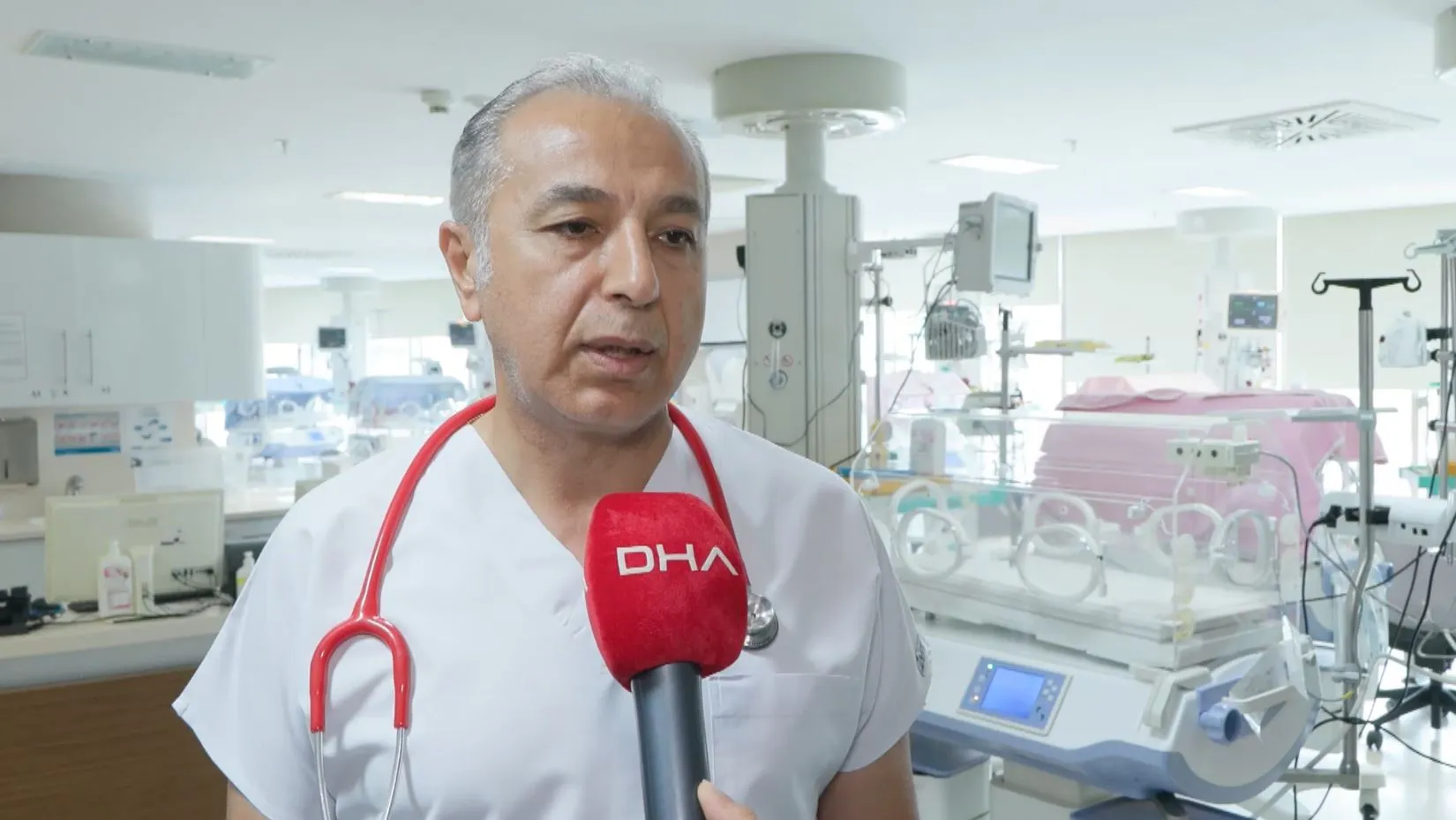 500 gramlık mucize Doruk bebek 5 ay sonra evine döndü