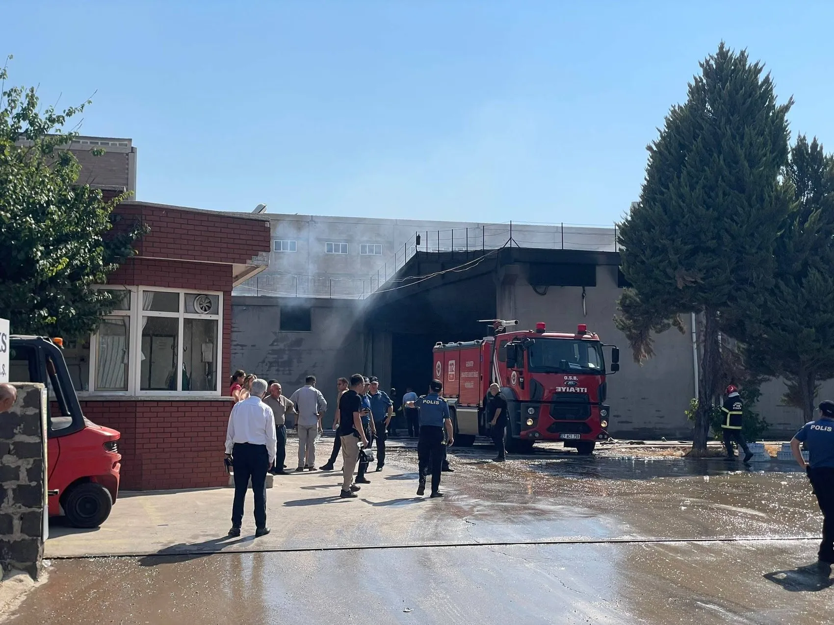 Gaziantep Organize Sanayi Bölgesinde büyük fabrika yangını