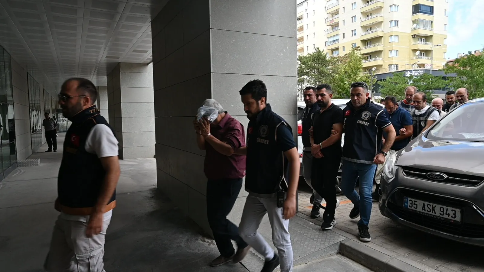 Kırıkkale'de 12 yıllık dondurucu cinayeti davasında 17 gözaltı
