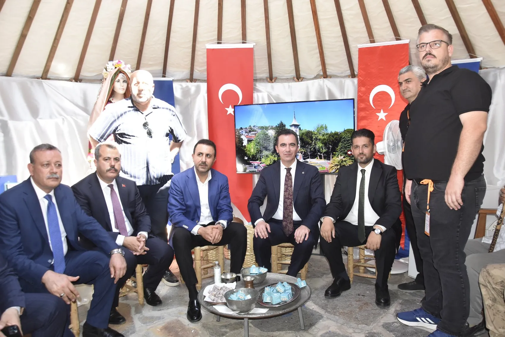 Ahlat'ta Malazgirt coşkusu başladı, kabine salı günü burada